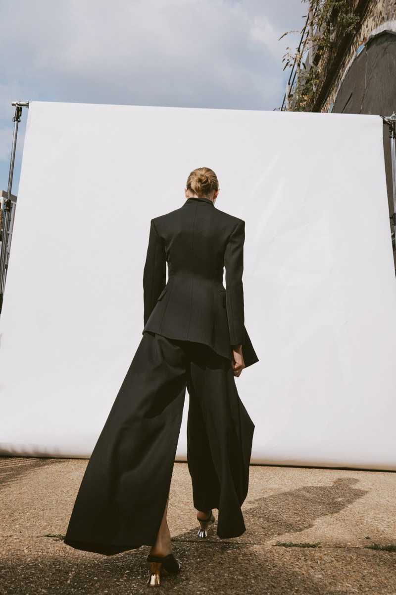 SLIT KNEE TROUSERS BLACK 2
