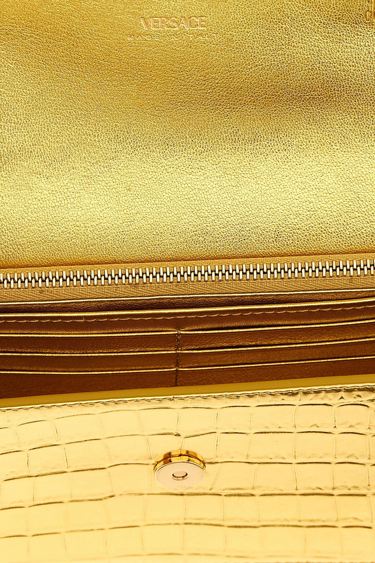 'Medusa '95' wallet on chain - 5