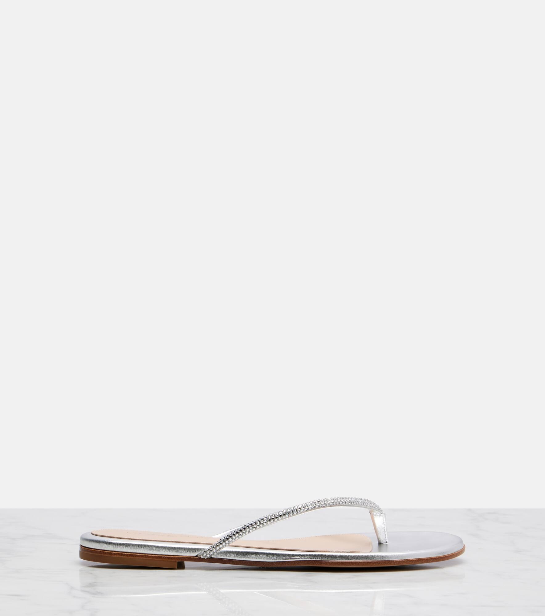 India metallic leather thong sandals - 4