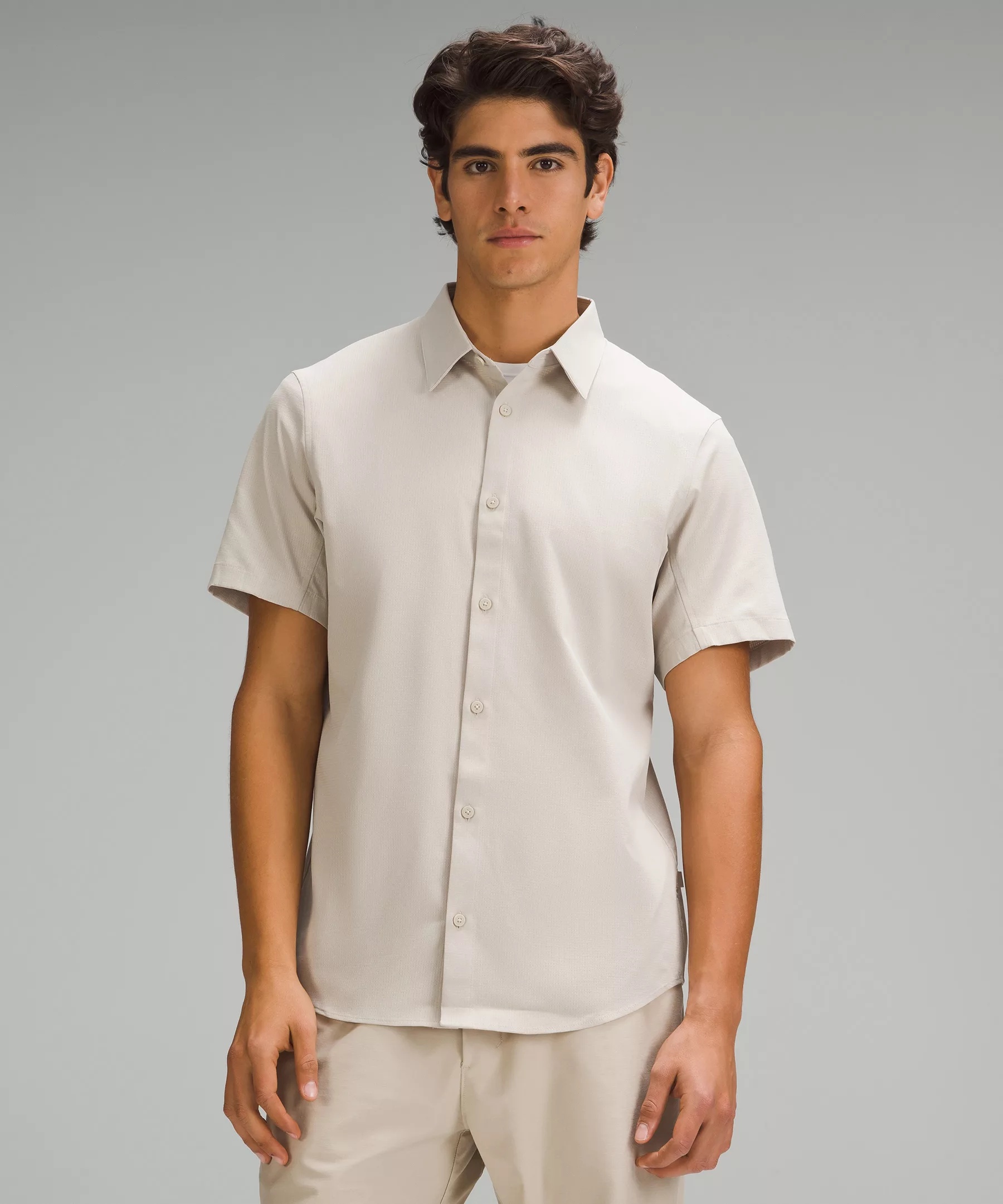 Airing Easy Short-Sleeve Shirt - 1