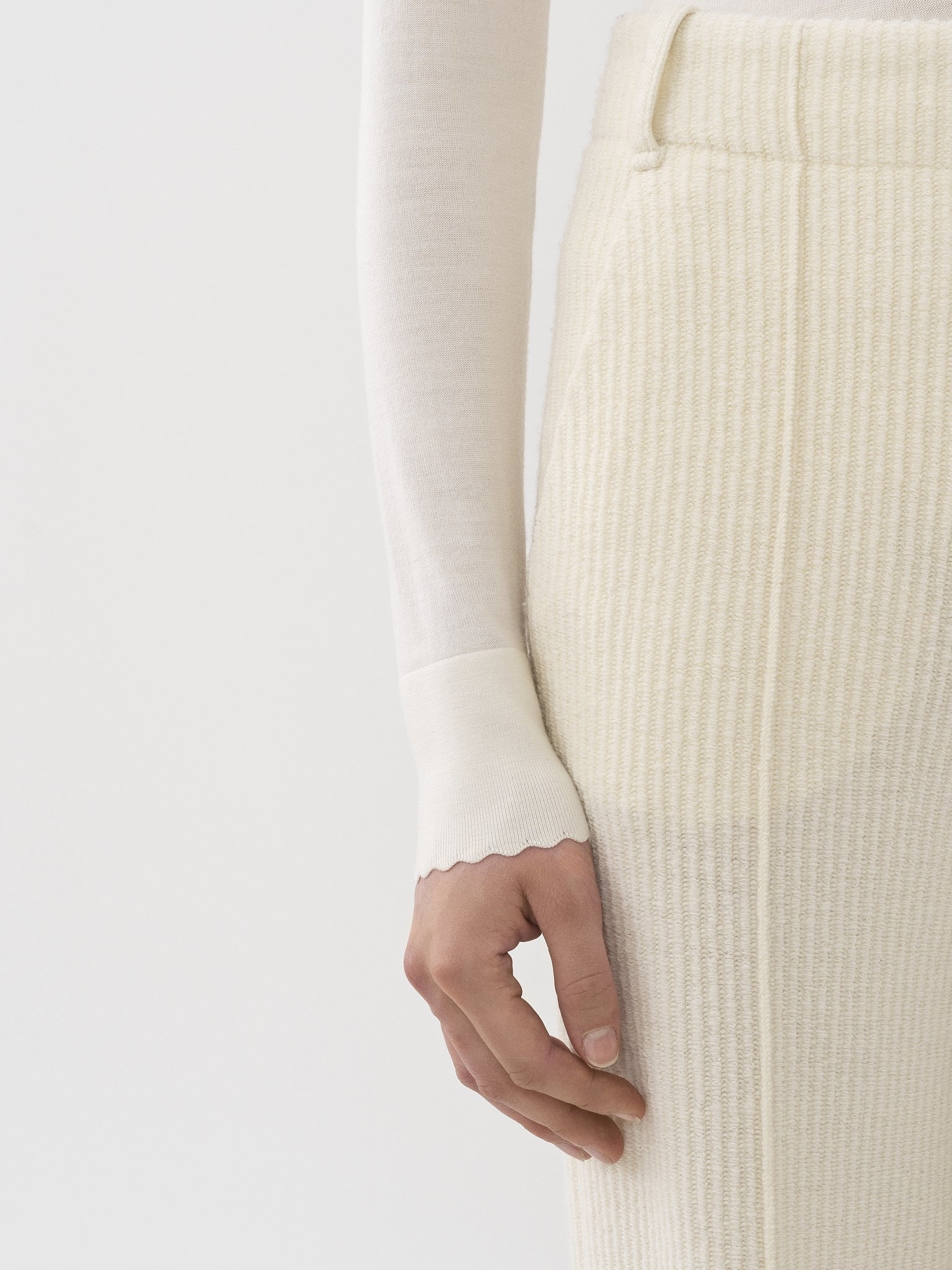 SCALLOPED SWEATER - 6