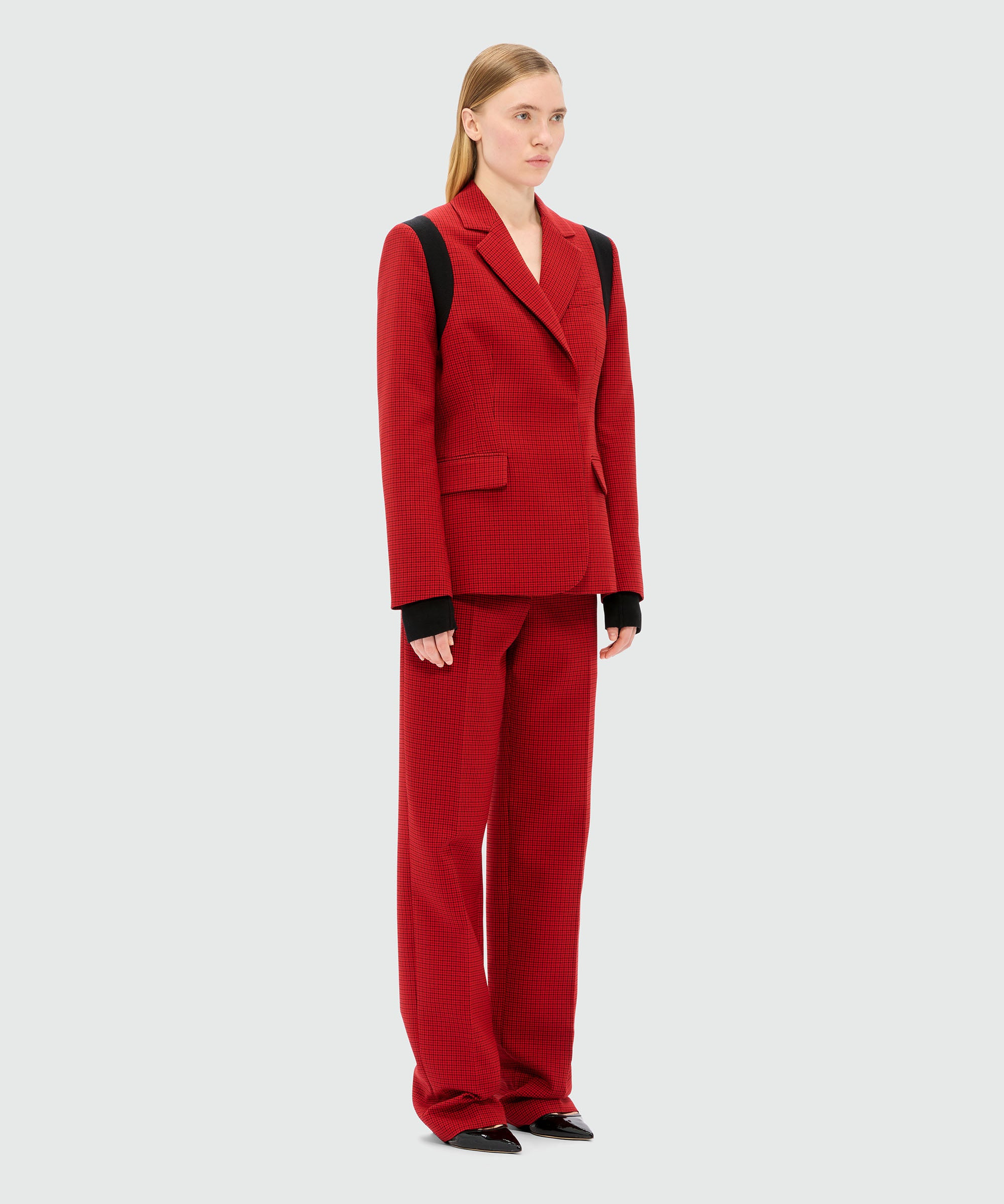 Red trousers with check pattern - 4