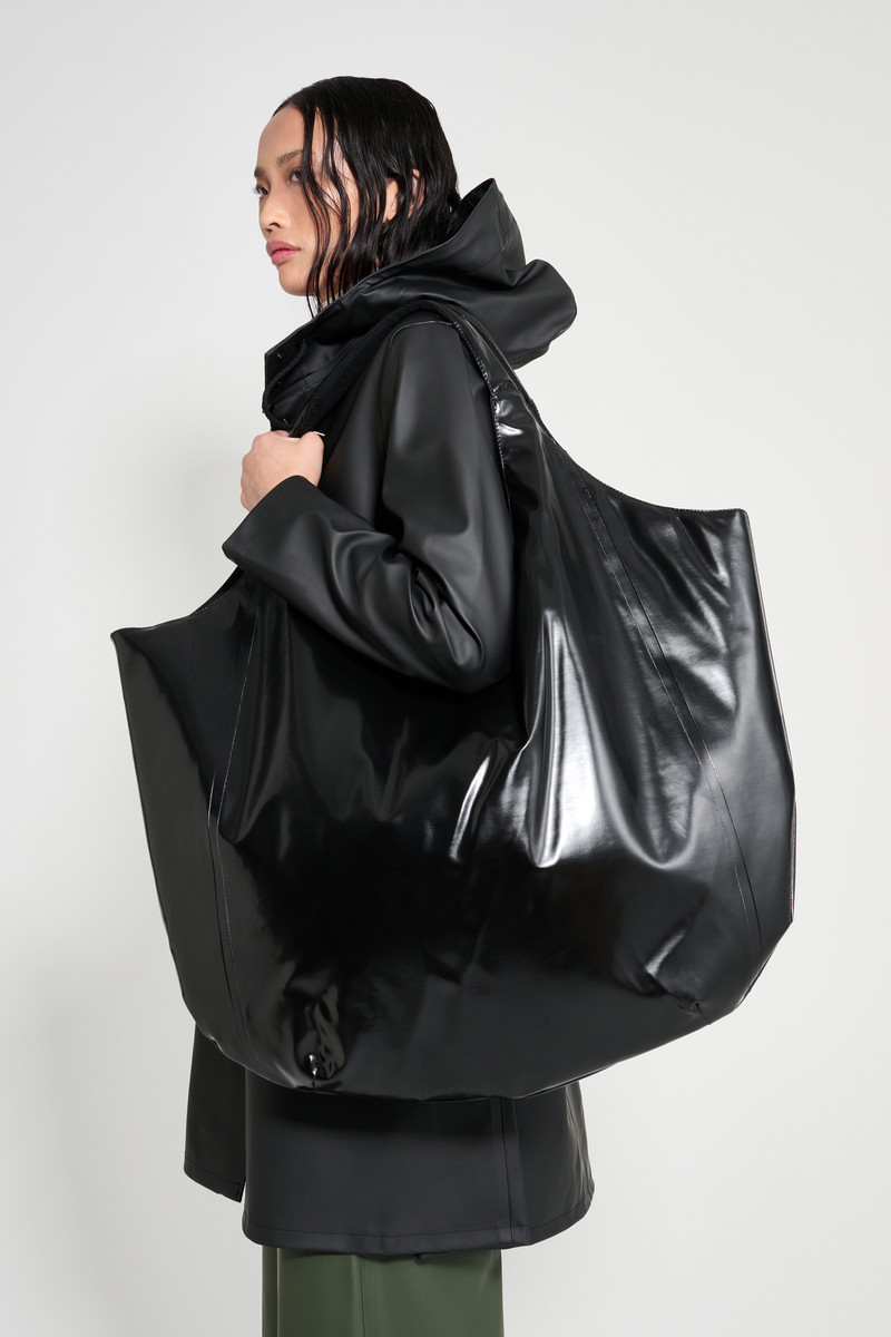 Stutterheim Svea Puffer Bag Opal Black outlook