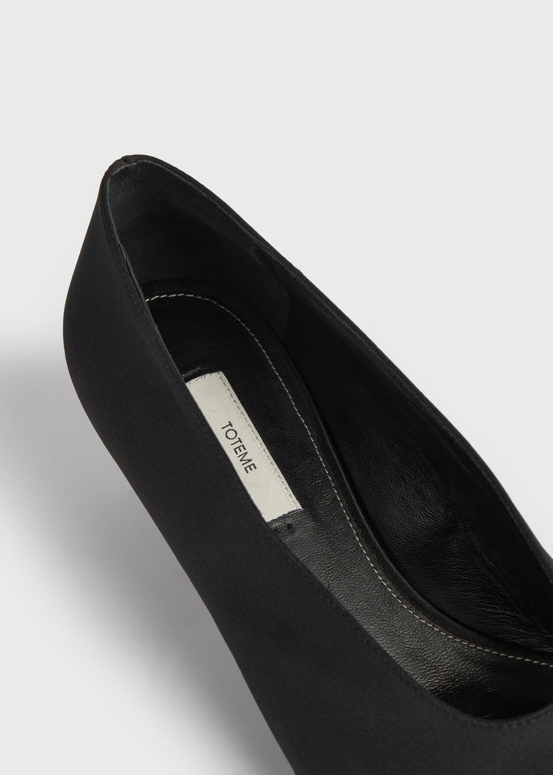 Bow satin kitten pumps black 5