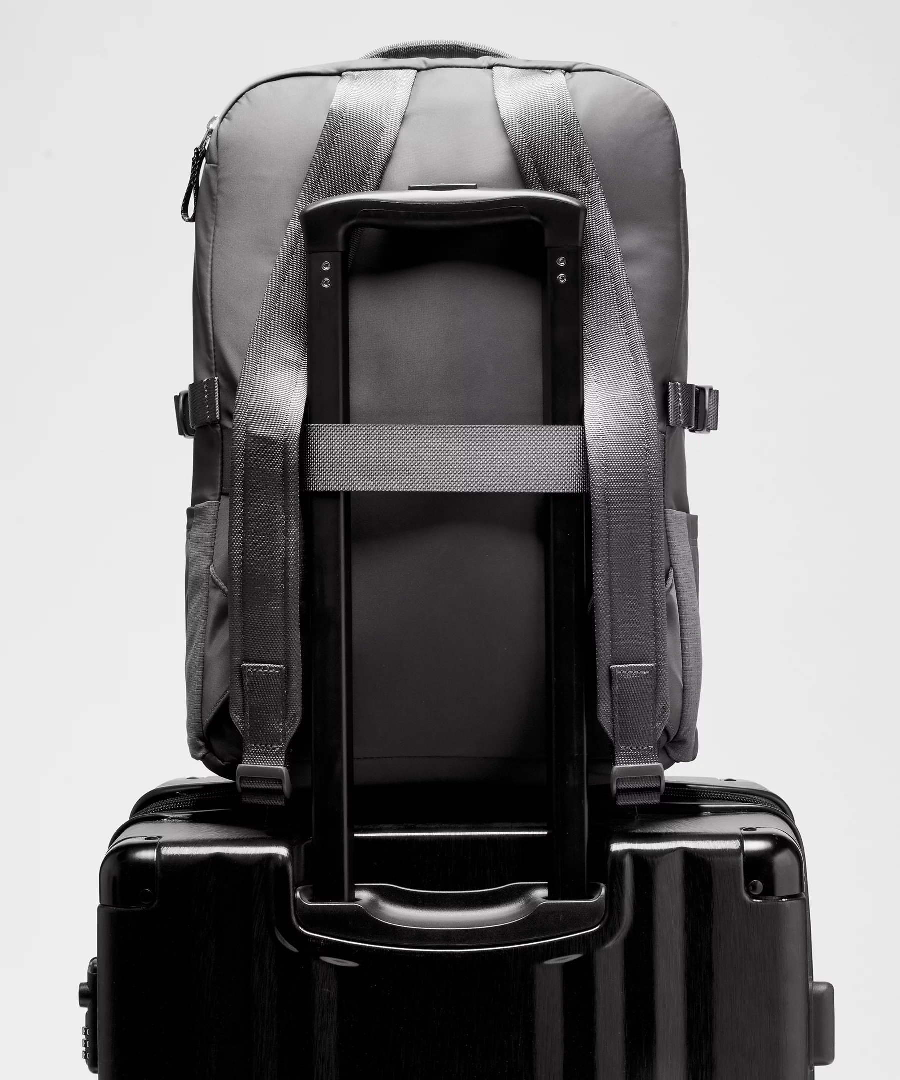 New Crew Backpack 22L *Logo - 6