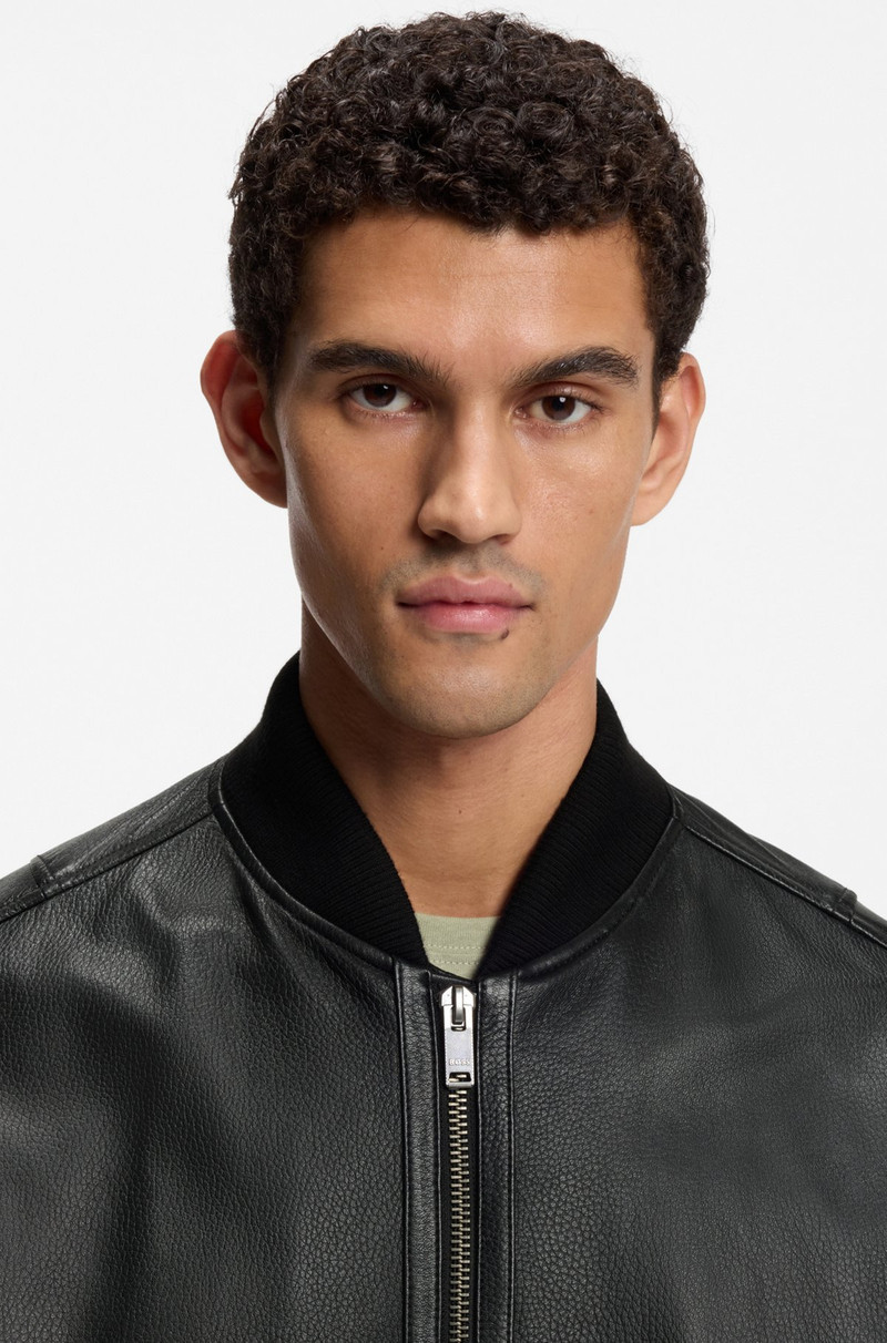 SLEEVE-POCKET BOMBER JACKET IN LEATHER 5