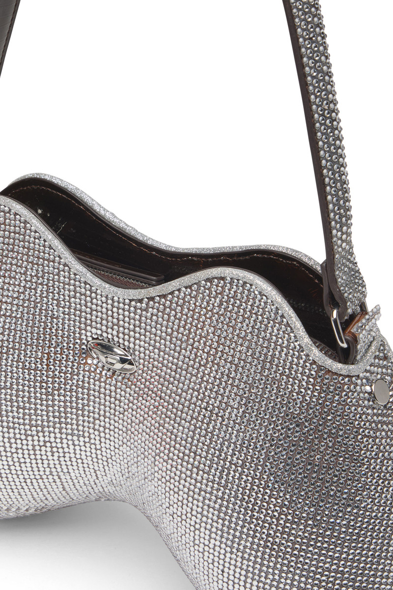 Diesel DOUBLE-D SHOULDER outlook