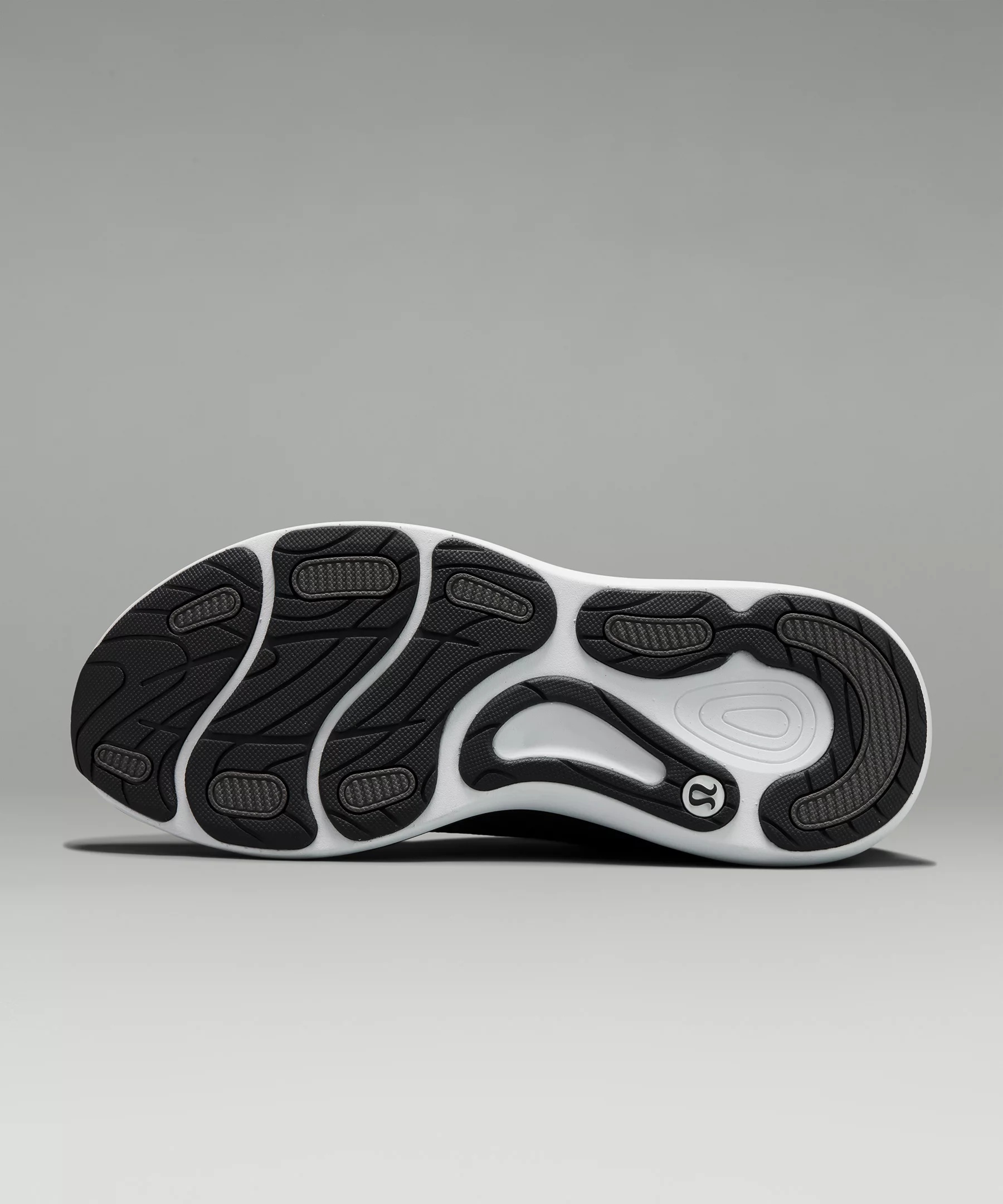 chargefeel Mid Women's Workout Shoe - 7