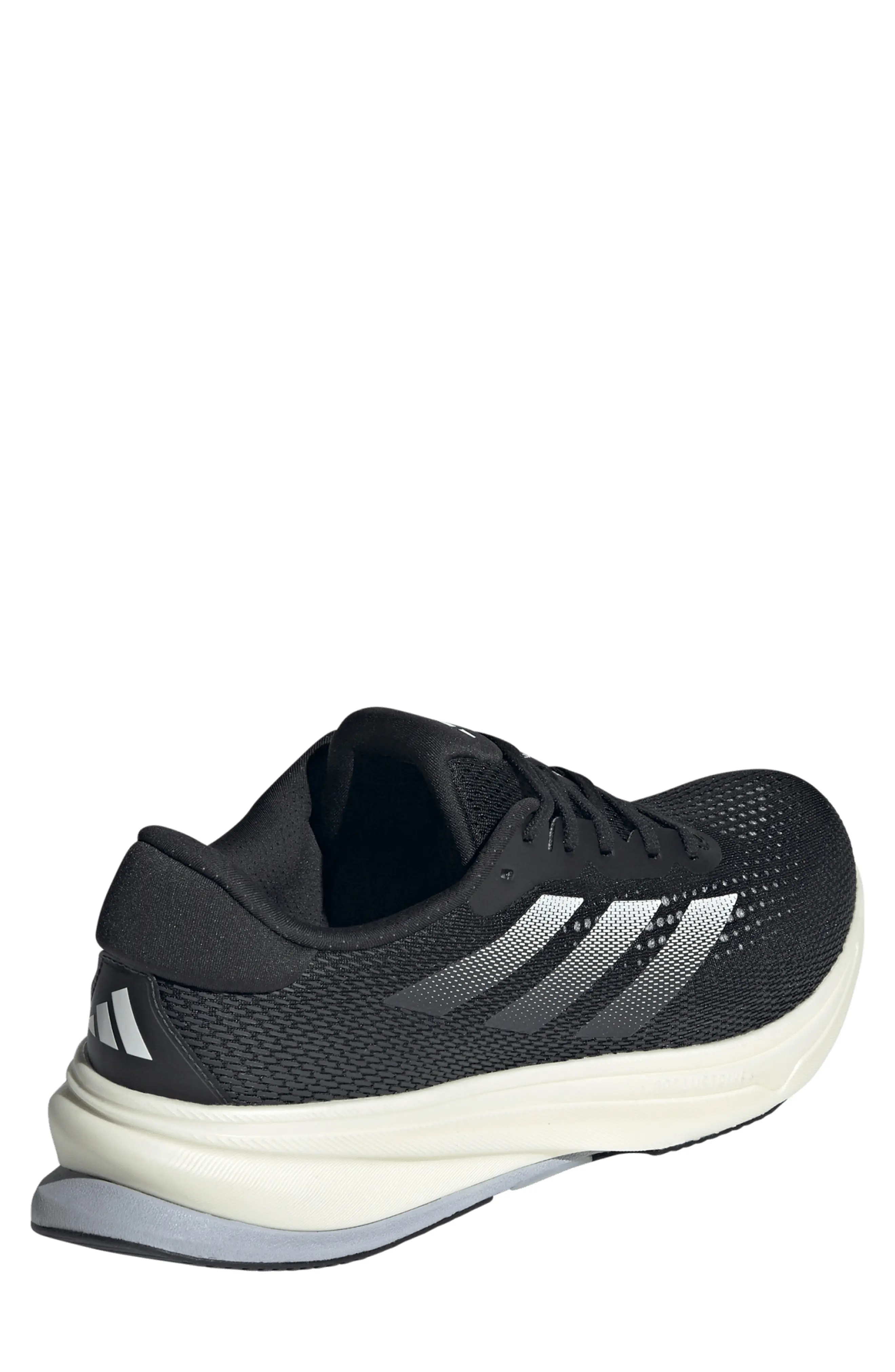 Supernova Rise Running Shoe in Core Black/Core White/Carbon - 2