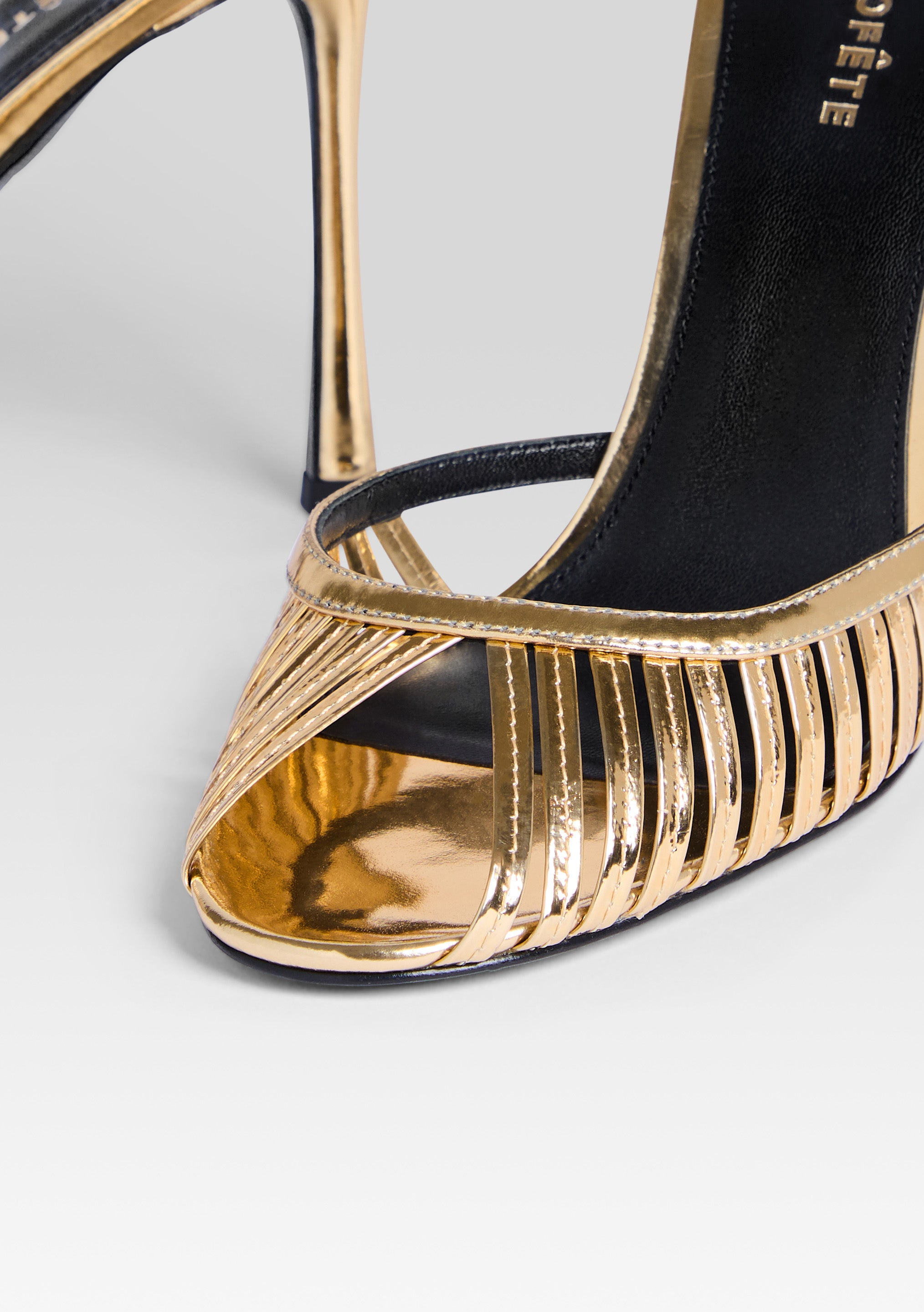 ALLISTAIR SANDAL - 3
