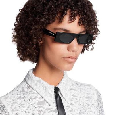 Louis Vuitton Louis TV Sunglasses outlook