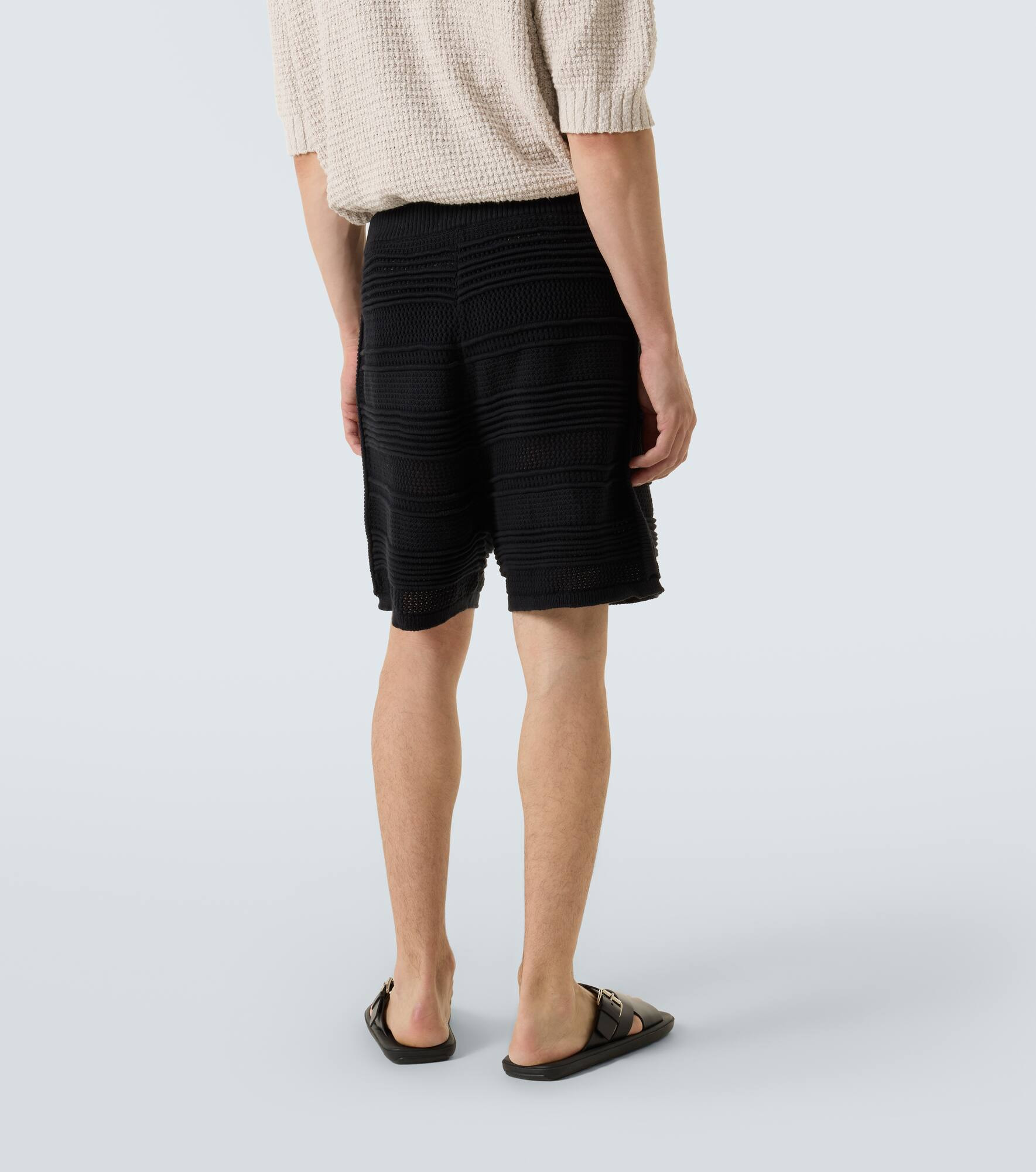 Cotton-blend crochet Bermuda shorts - 4