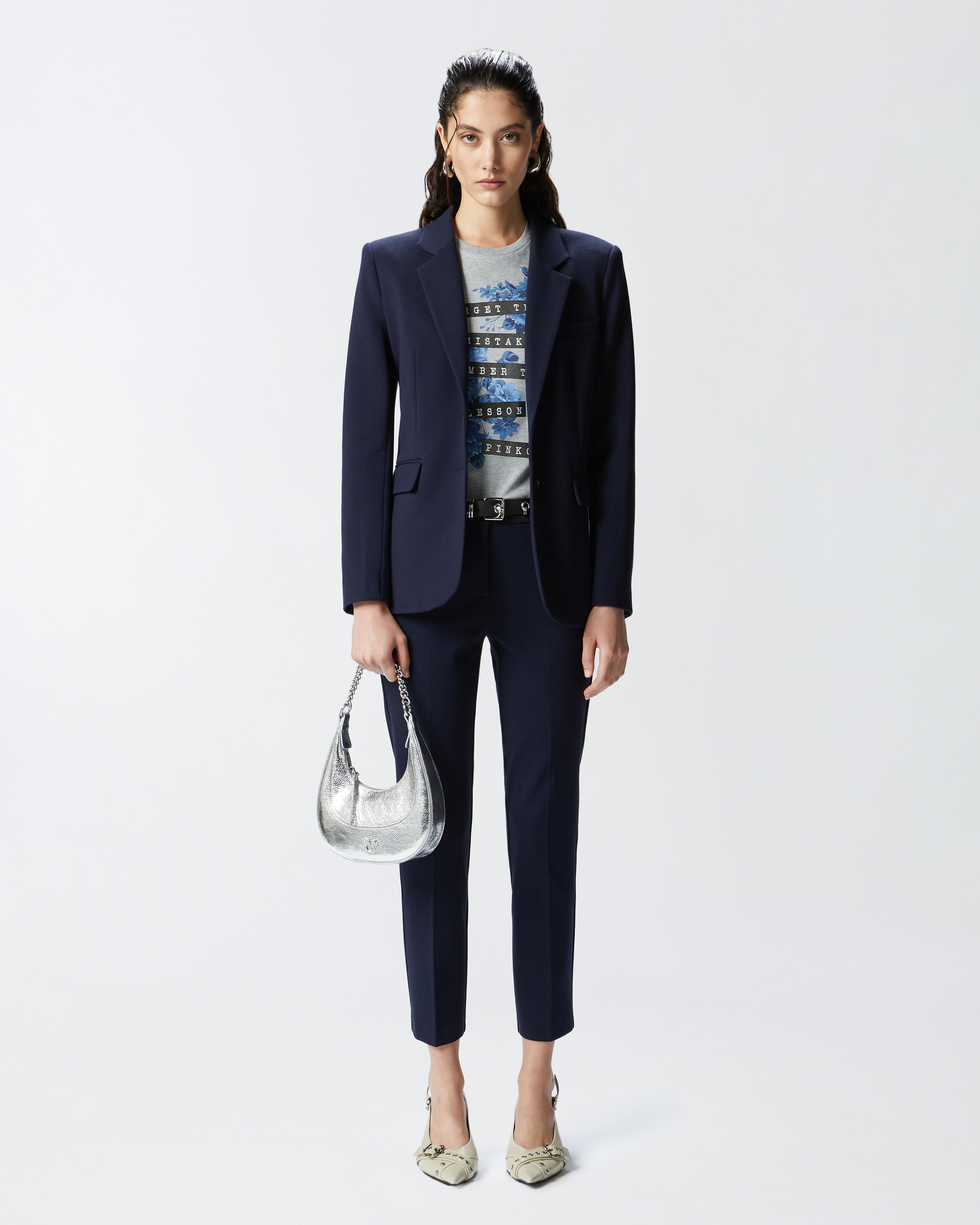 SINGLE-BREASTED BLAZER WITH STRUCTURED SHOULDERS - 3