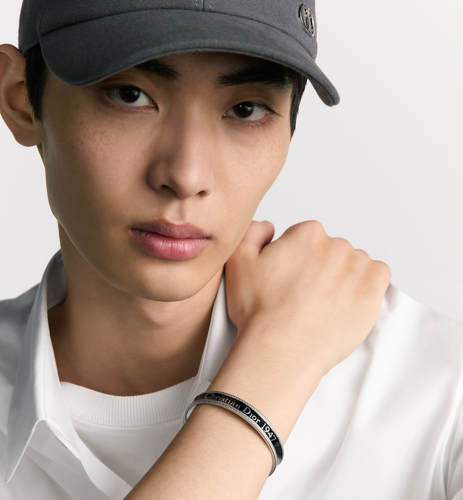 Dior Black Star Bangle - 2