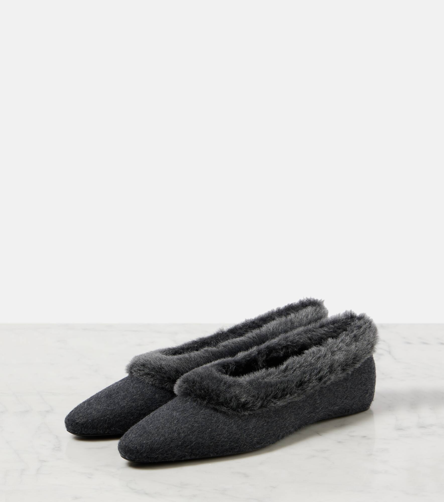 Shearling-lined ballet flats - 4