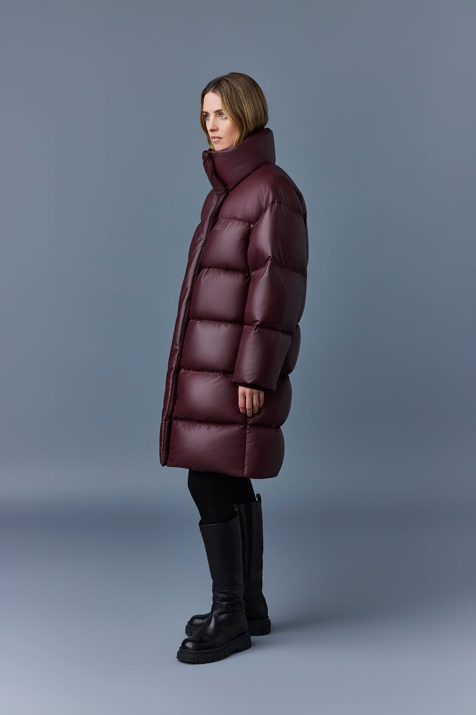 SAYA Leather down parka with stand collar - 3