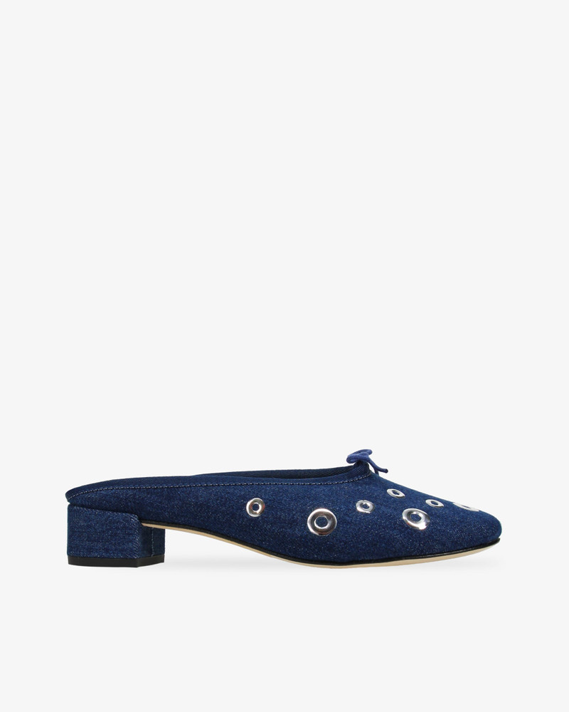 Camille Mules 1