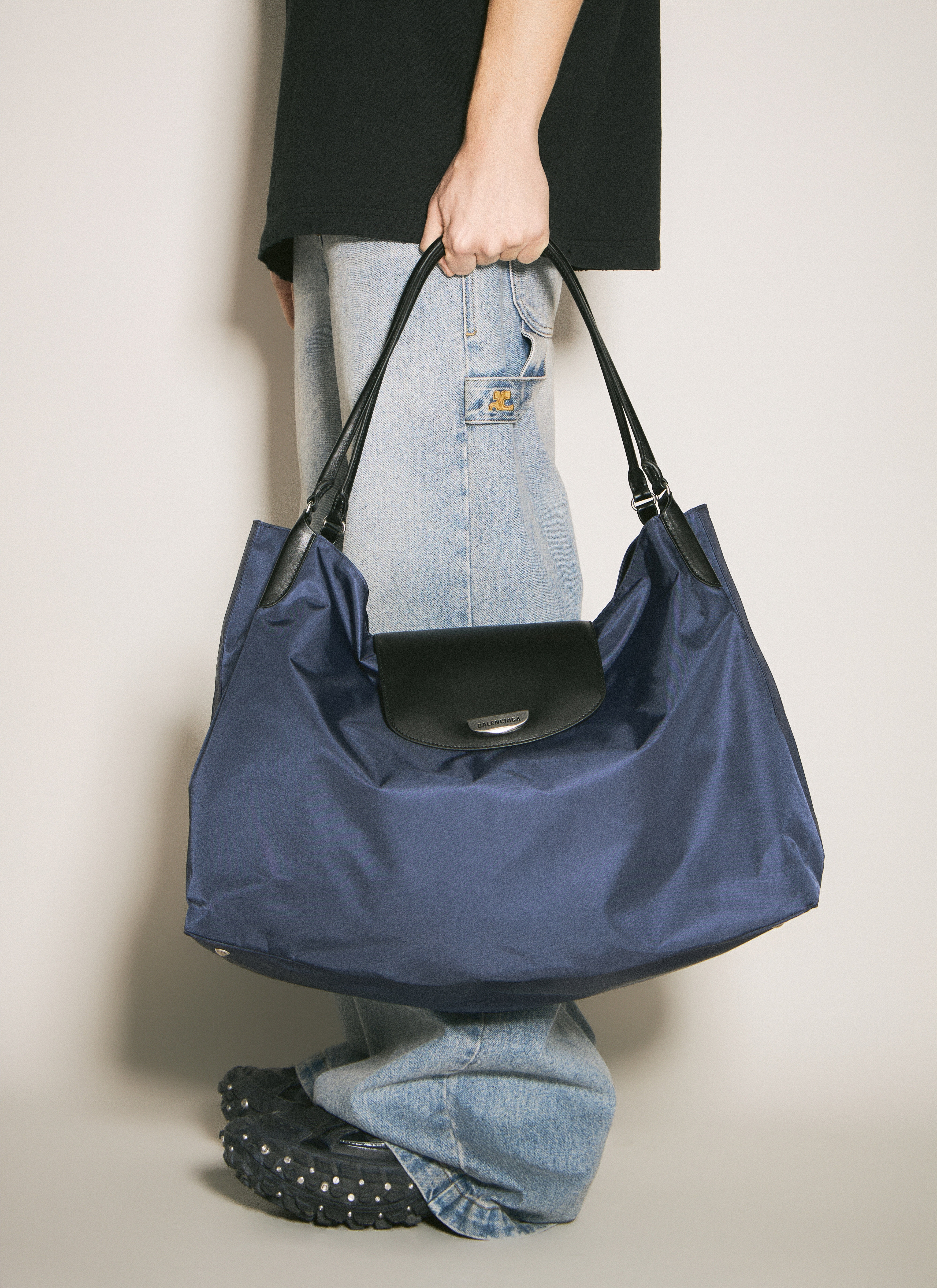 ★BALENCIAGA★ 805484 GENEVE ホーボーバッグ BALENCIAGA Geneve Large Hobo Bag | REVERSIBLE