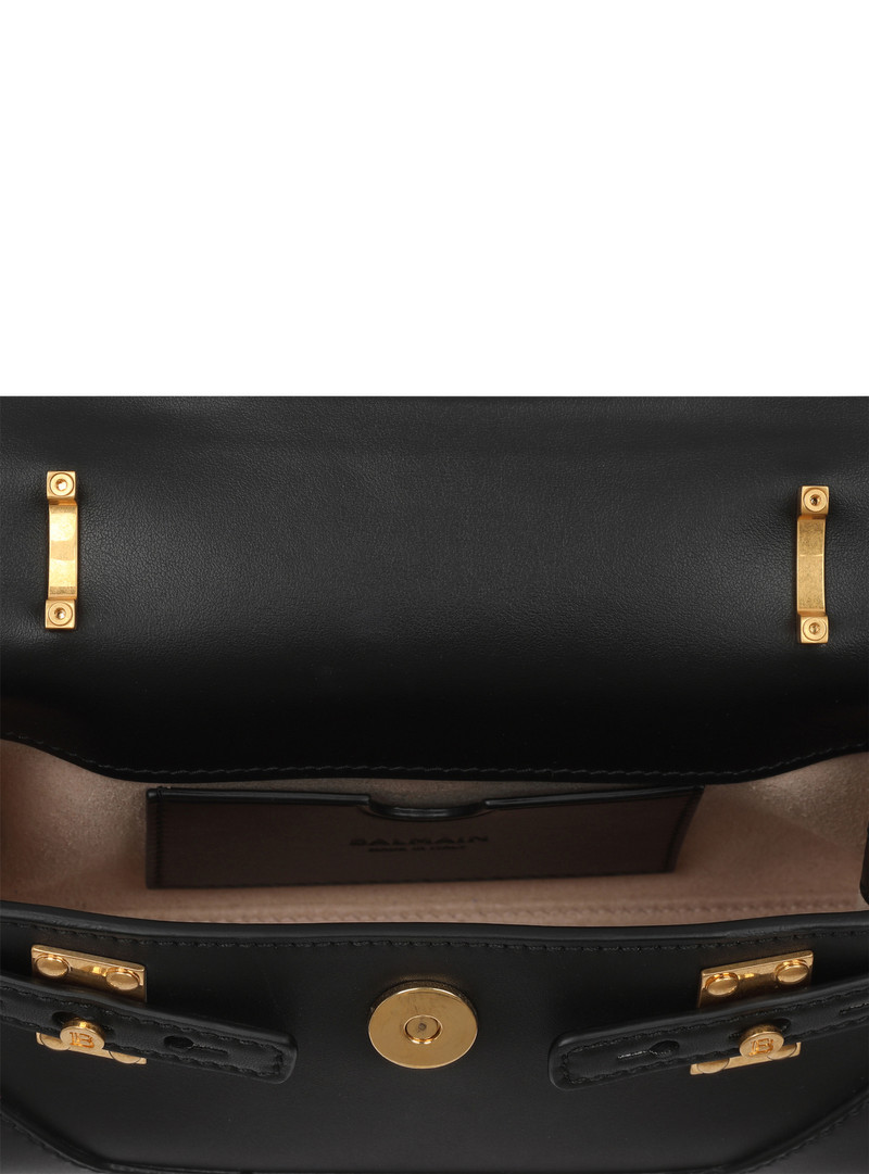 B-Buzz 19 leather bag 5