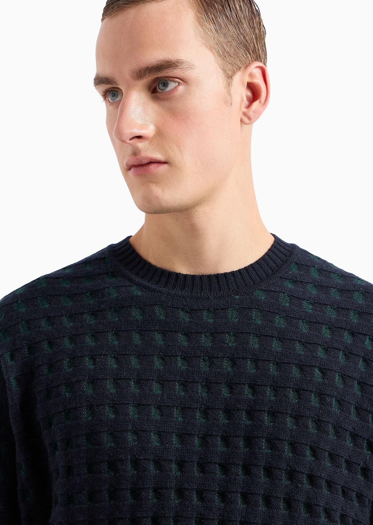 【関税無・国内発】 Emporio Armani / All Over Pattern Jumper EMPORIO ARMANI Virgin wool jumper with embossed jacquard