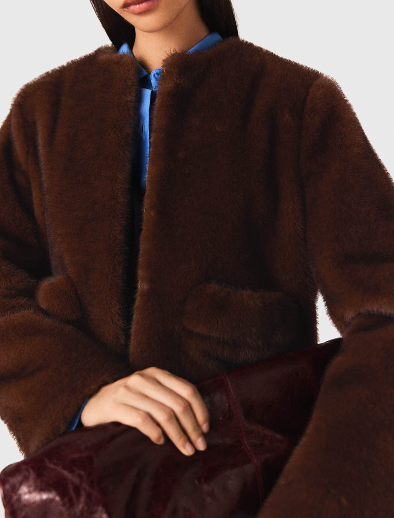 Short faux fur coat 7