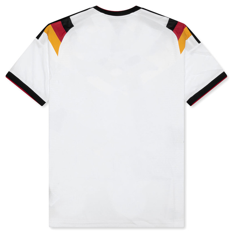 adidas Originals GERMANY 26 HOME AUTHENTIC JERSEY - WHITE outlook