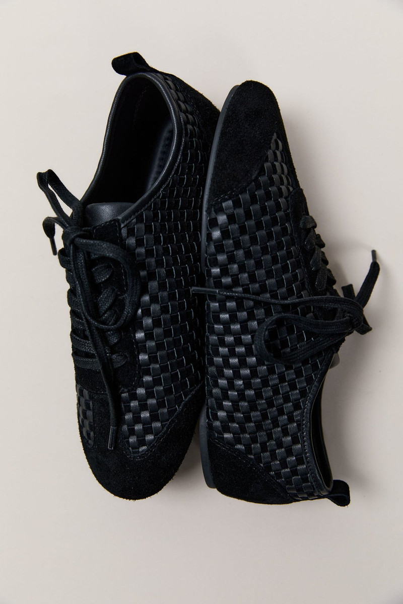 Lattice Weave Ballet Sneaker - Black 4