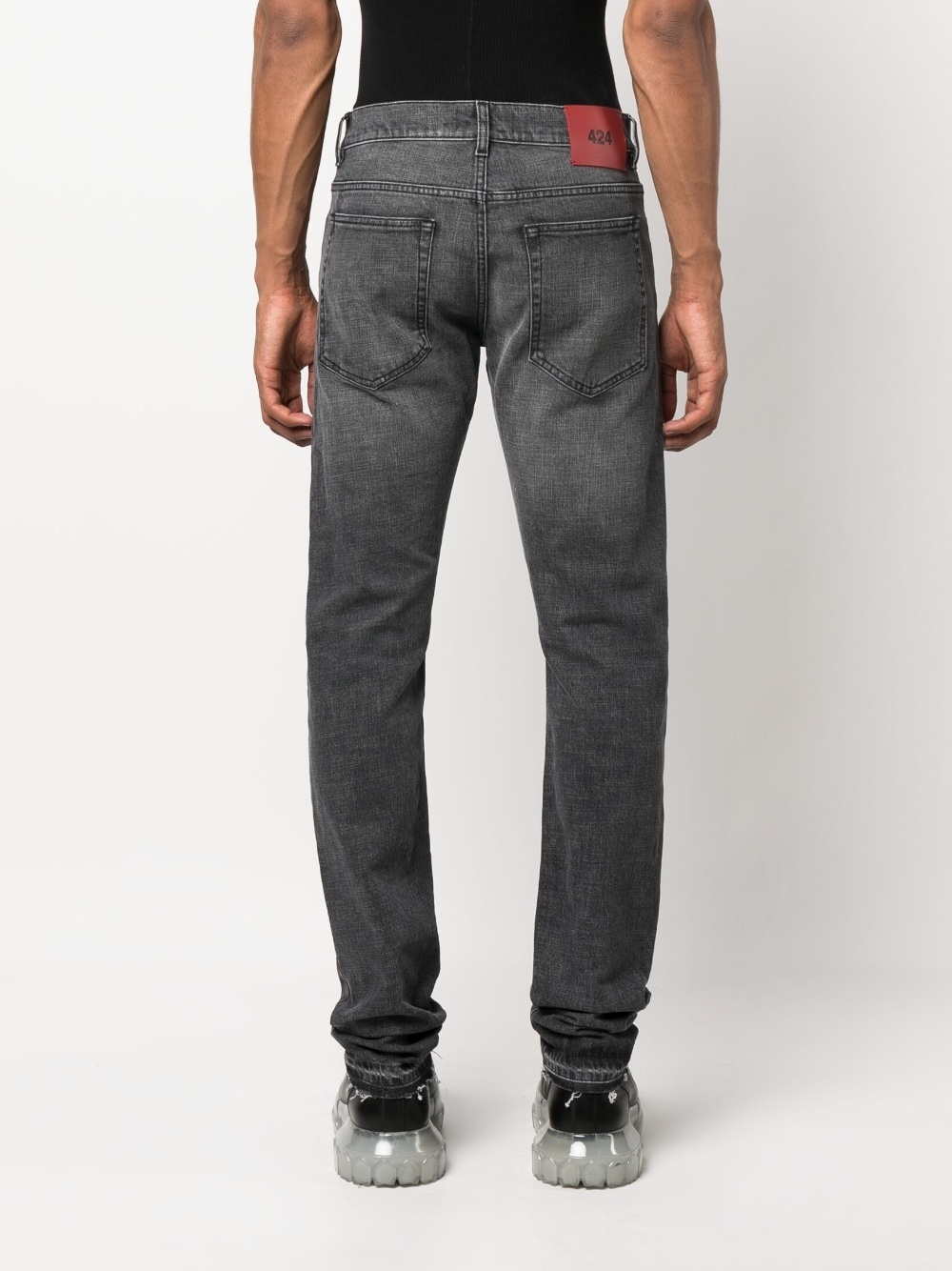 logo-patch slim-fit jeans - 4