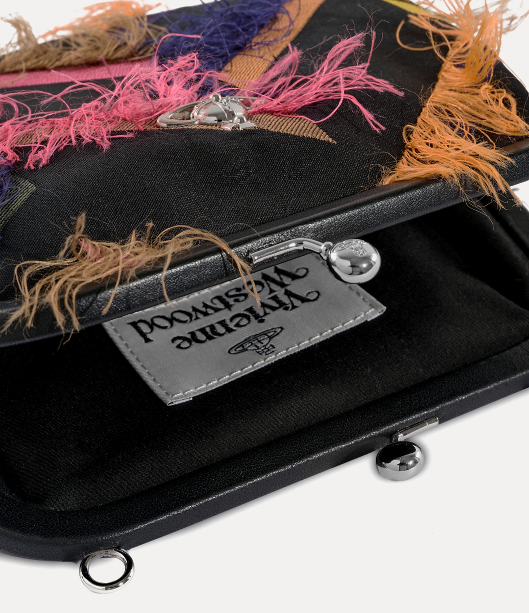 VIVIENNE'S CLUTCH - 3