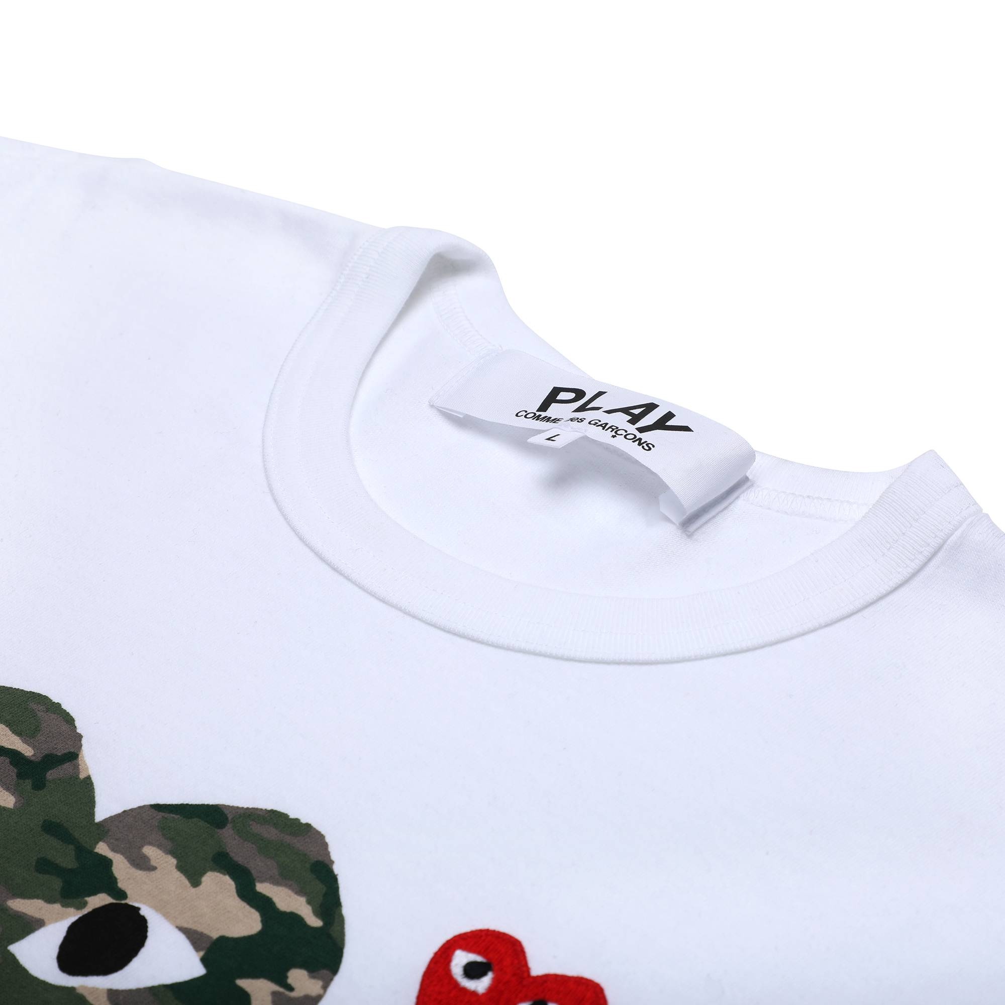 Comme des Garçons Short-Sleeve Play T-Shirt With Double Camo Hearts 'White' - 3