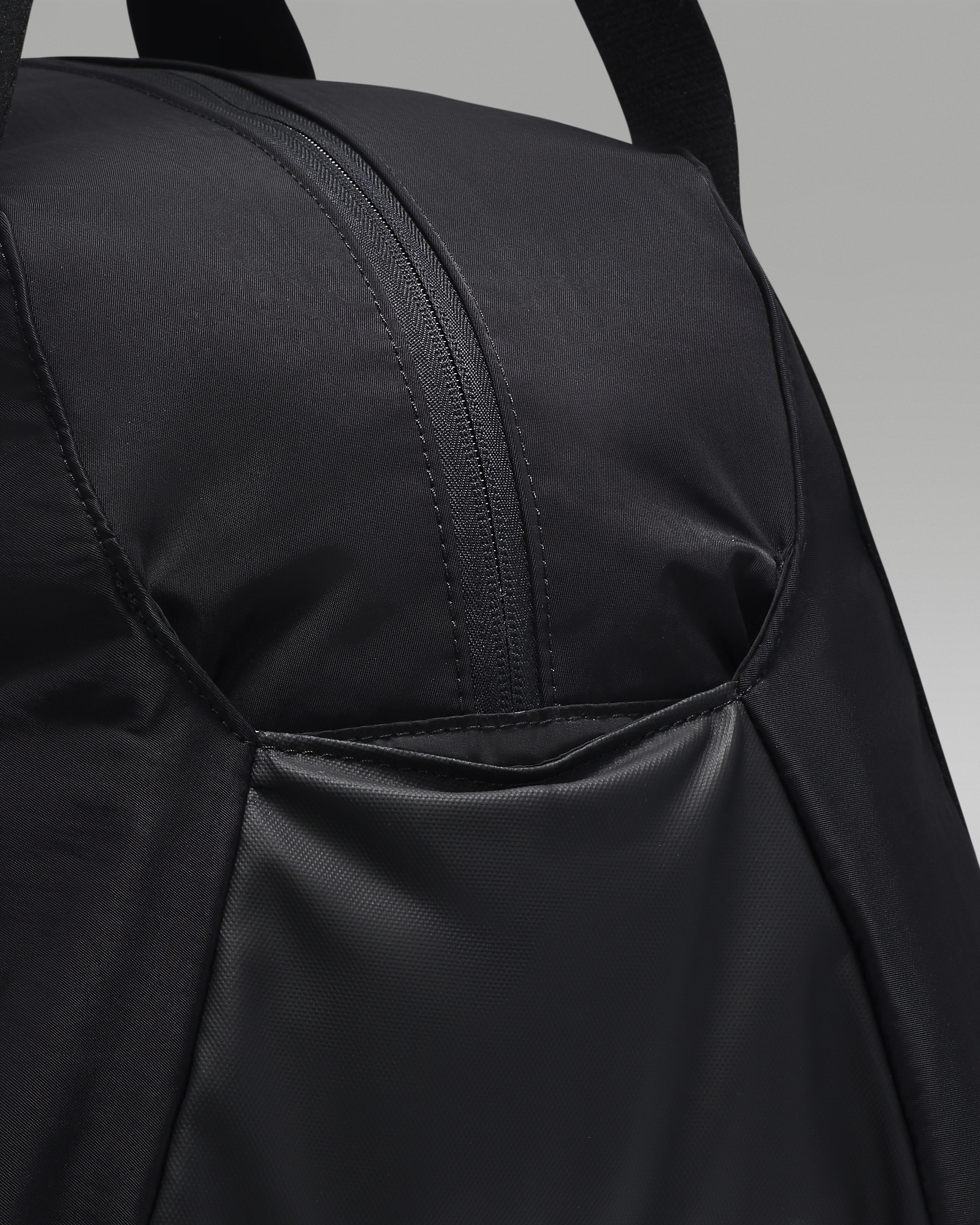 Jordan Alpha Duffle Bag (46.8L) - 9