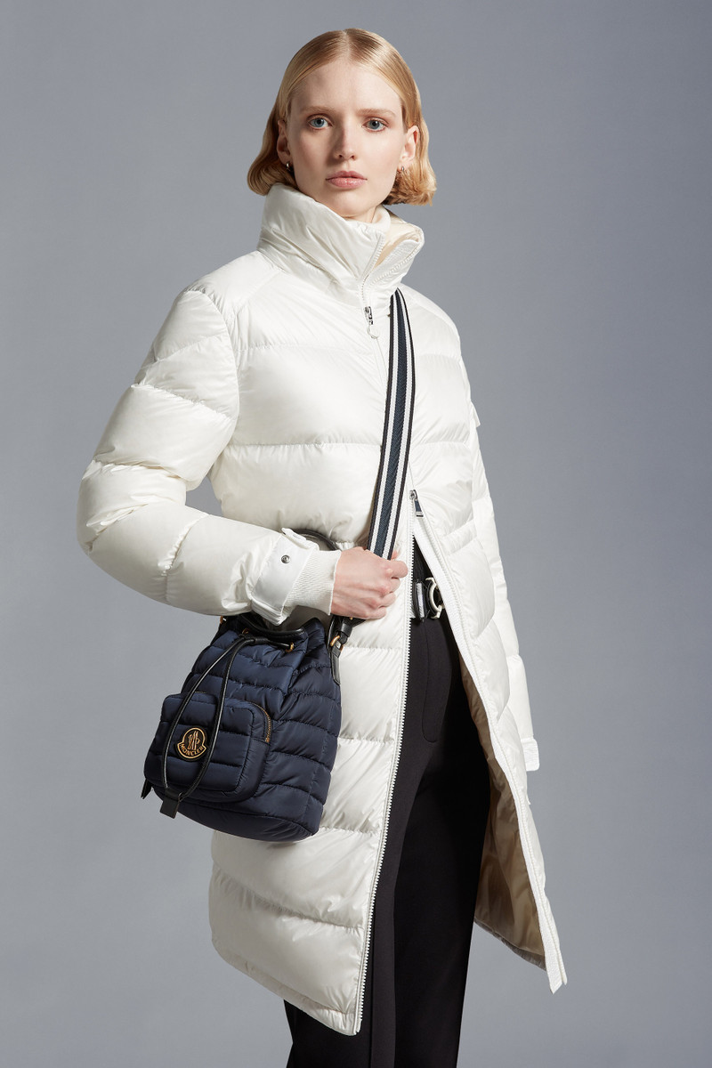 Moncler Kilia Bucket Bag outlook