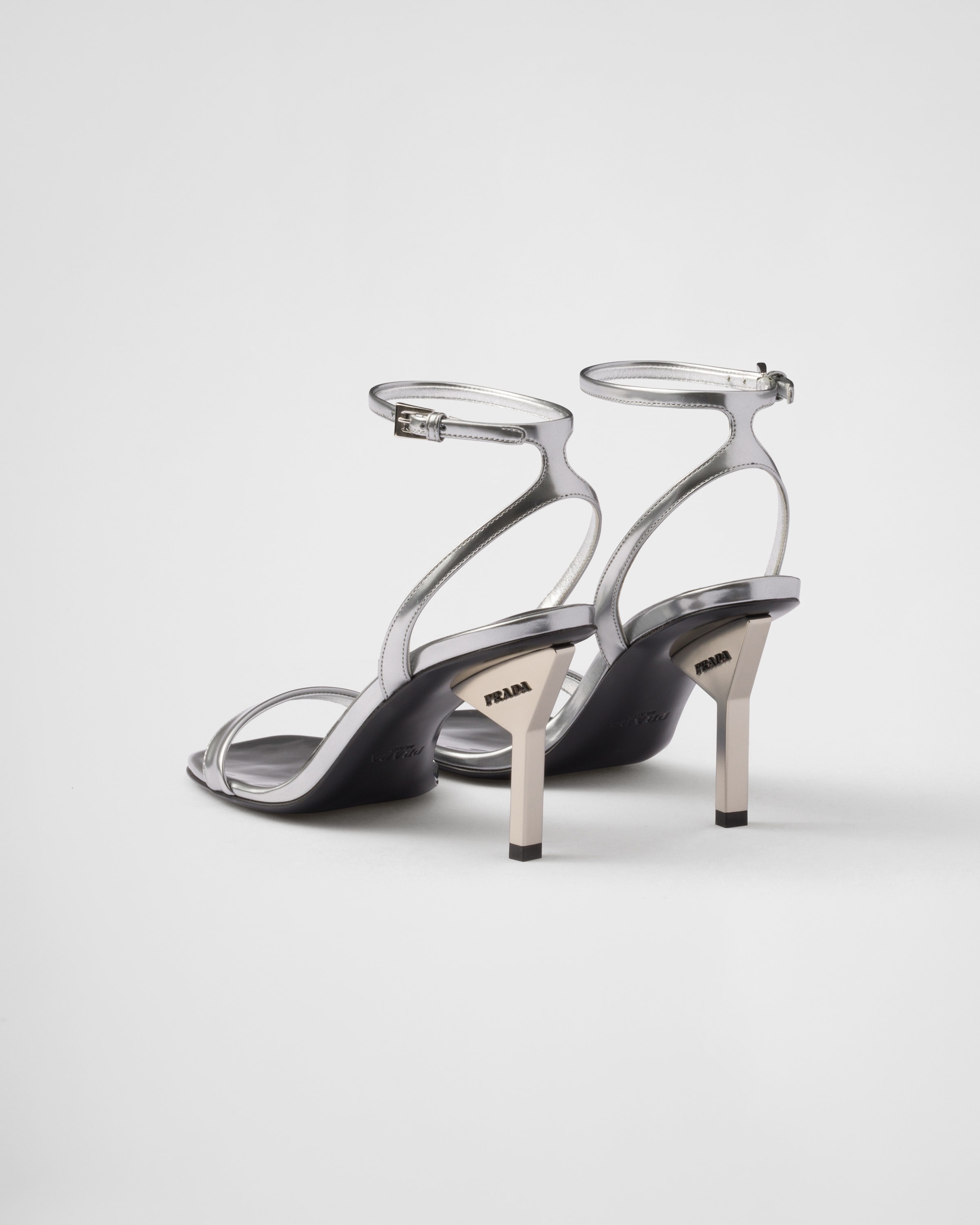 Metallic leather sandals - 4
