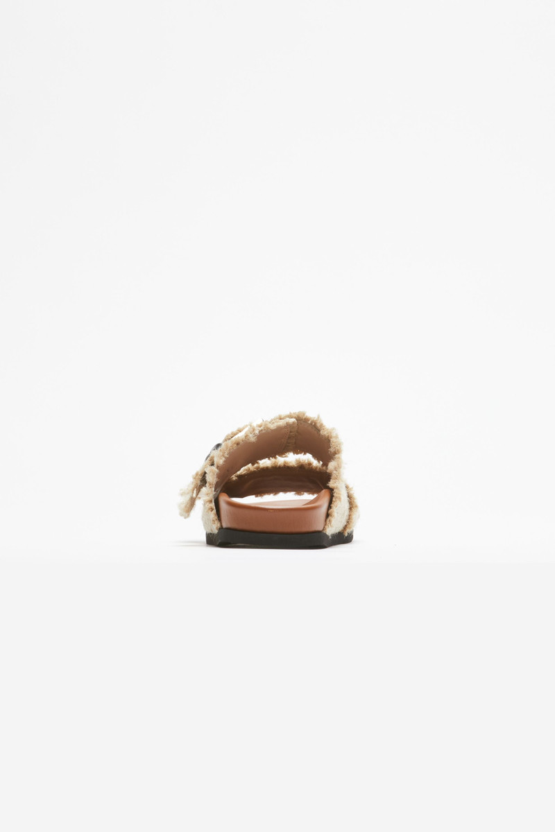 N°21 LOGO PLAQUE WOVEN SANDALS outlook
