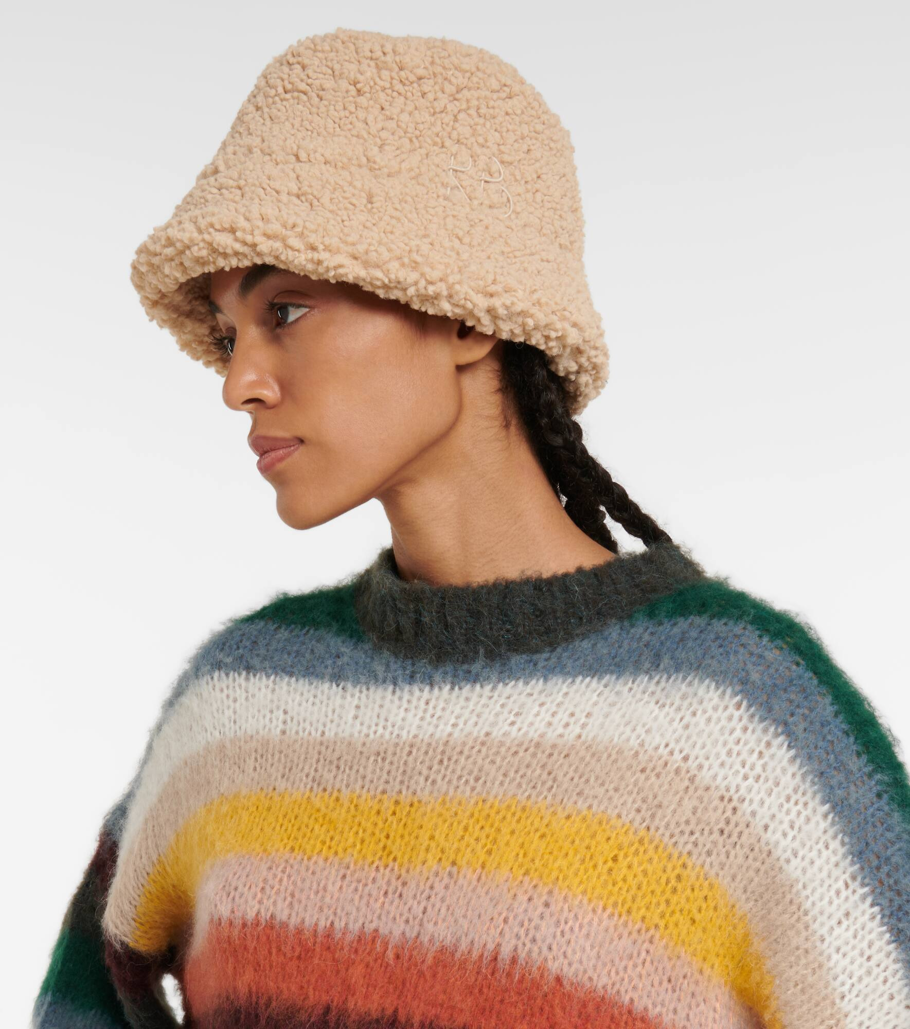 Faux fur bucket hat - 2