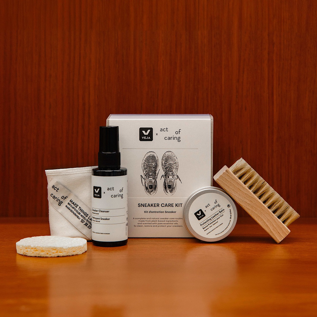 SNEAKER CARE KIT VEJA X ACT OF CARING - 2