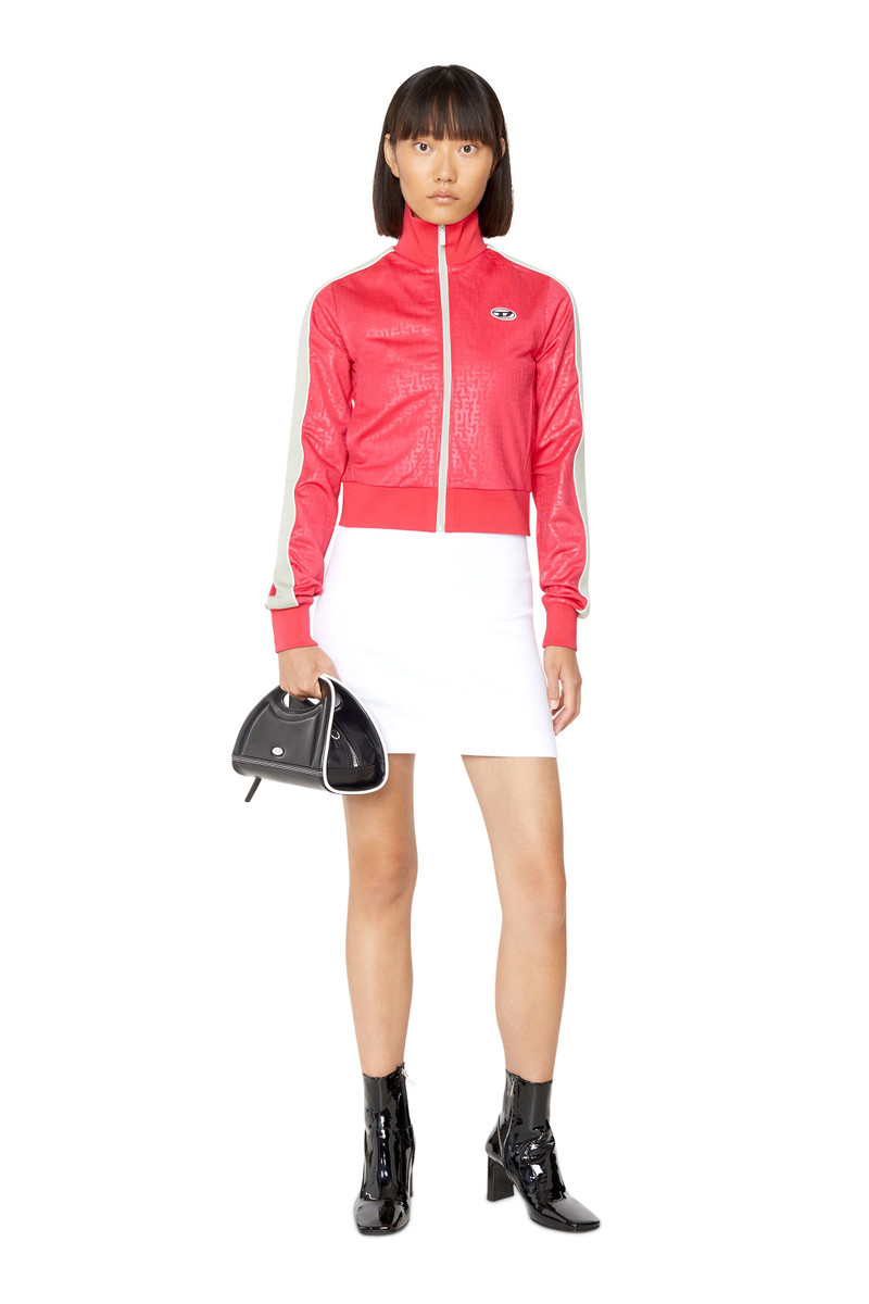 Diesel D-MILLENIA outlook