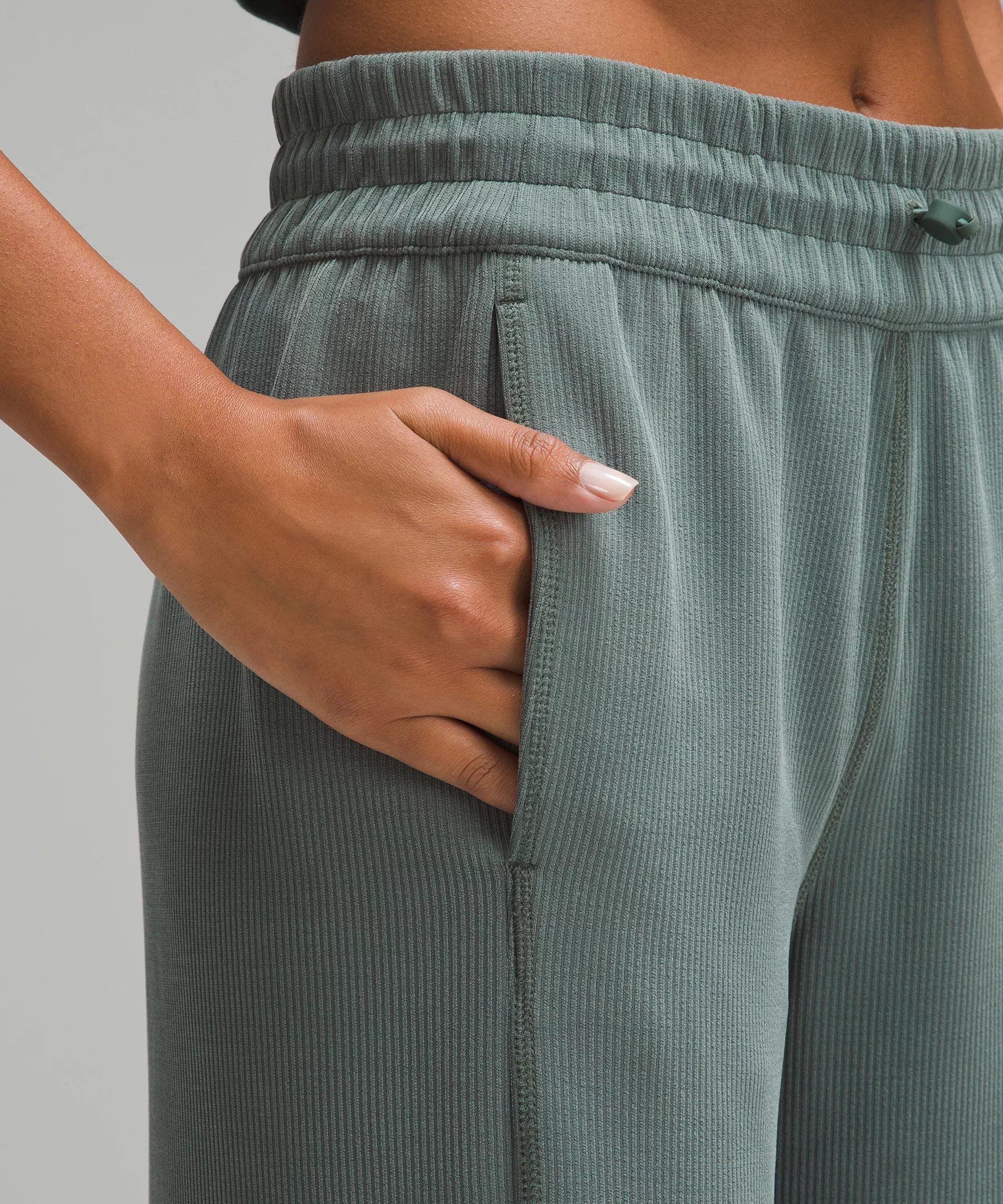 Ribbed Softstreme Mid-Rise Wide-Leg Cropped Pant 25" - 4
