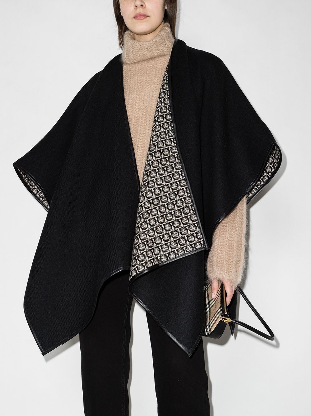 Gancini wool cape - 2