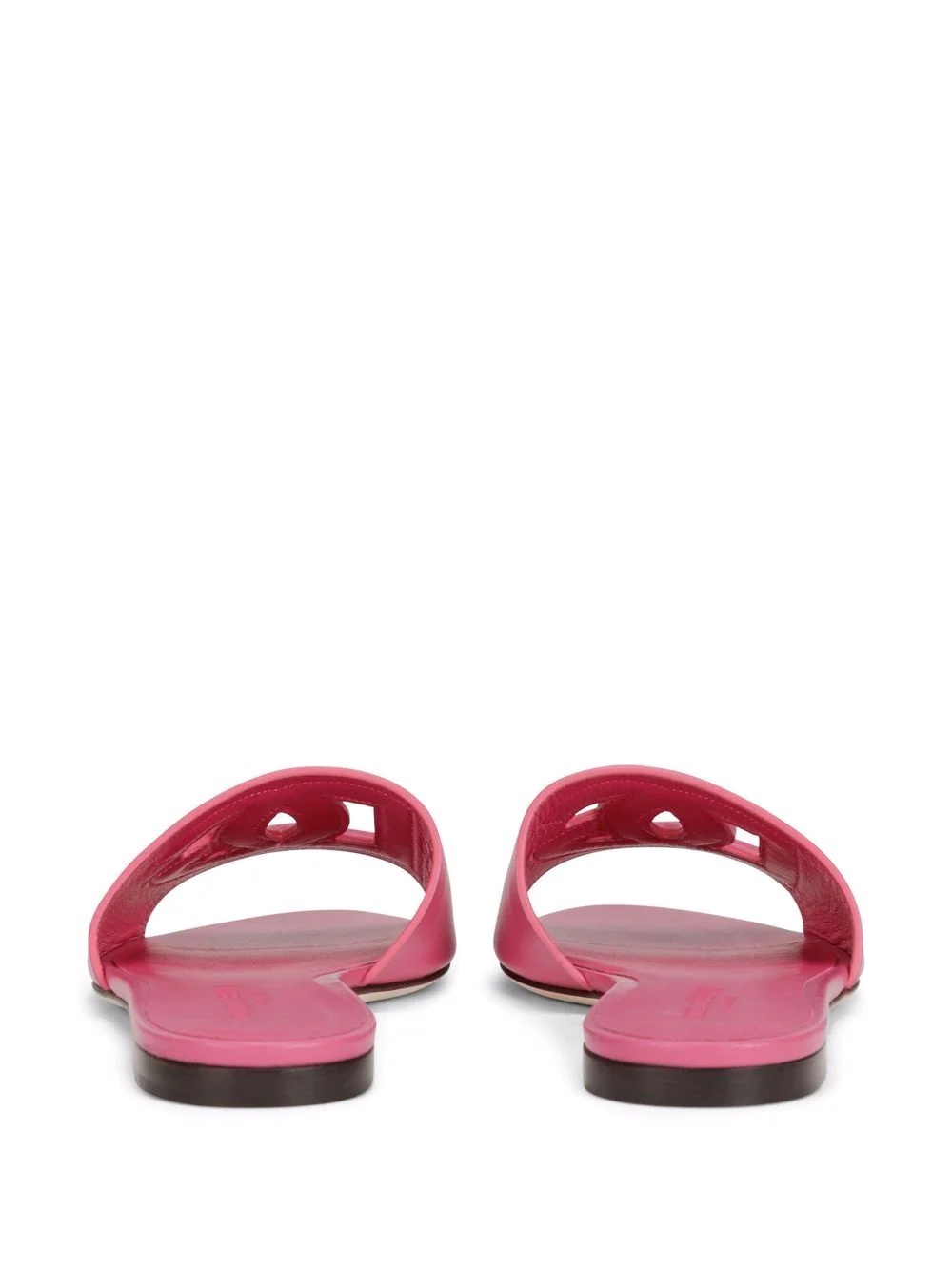 DG Millennials logo slides - 3