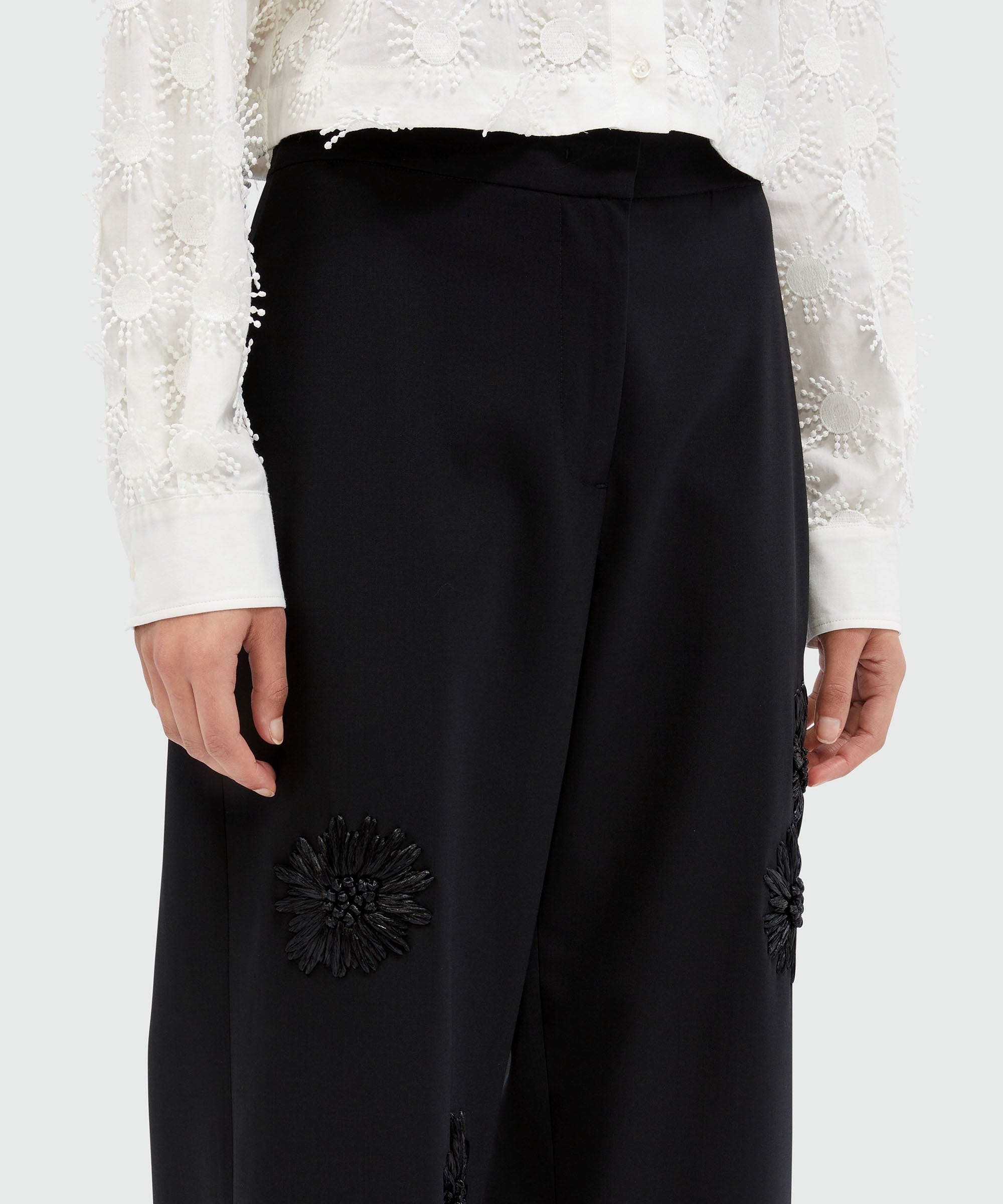 Wool trousers with raffia applications - 5
