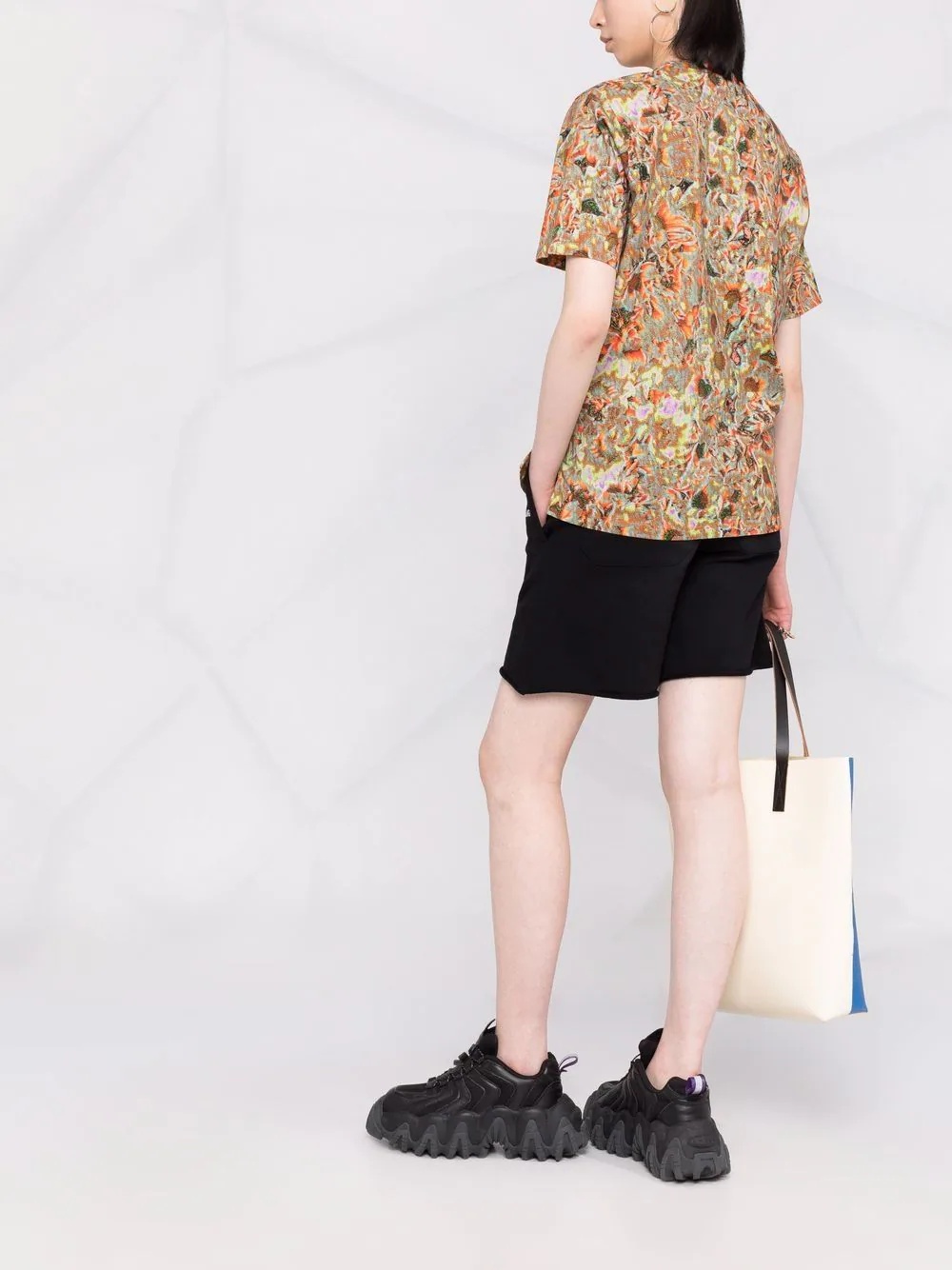 abstract-print T-shirt - 4