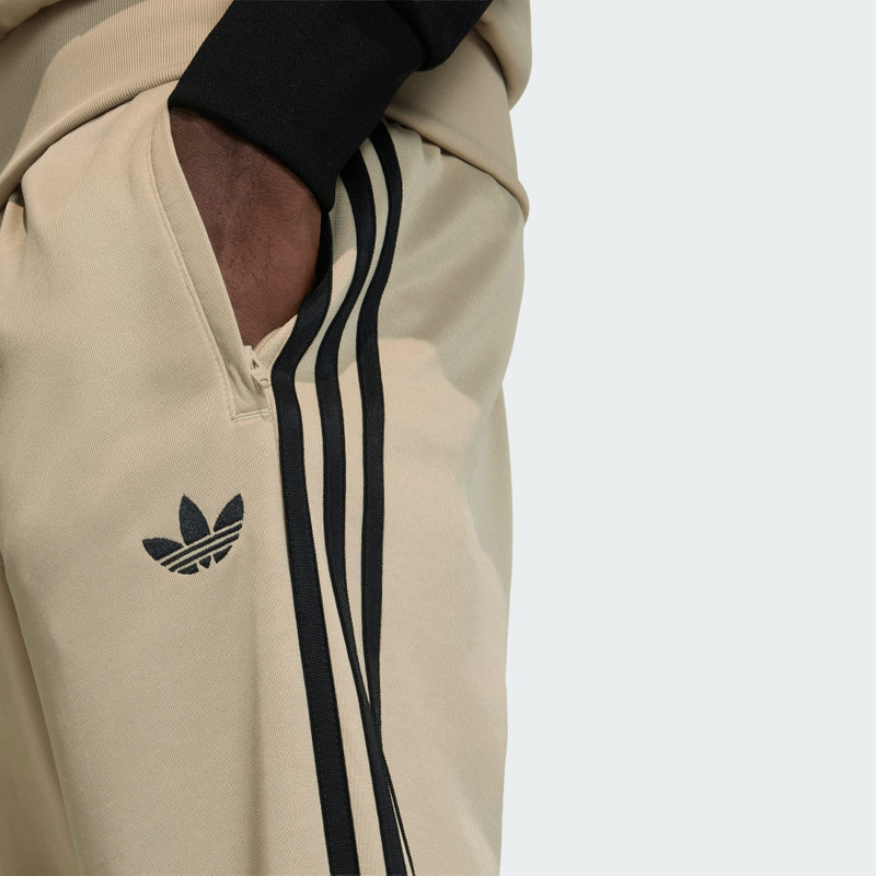 SST TRACK PANTS 6