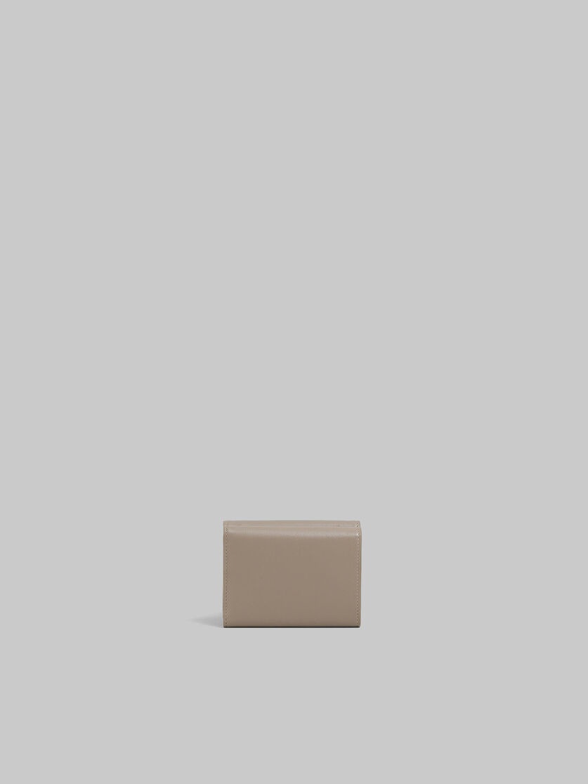 TAUPE LEATHER TRIFOLD WALLET WITH RAISED MARNI LOGO - 3