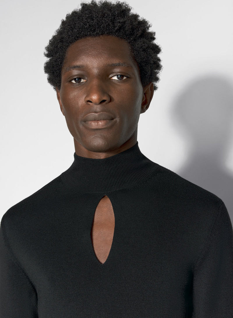 black cut-out knit top 3