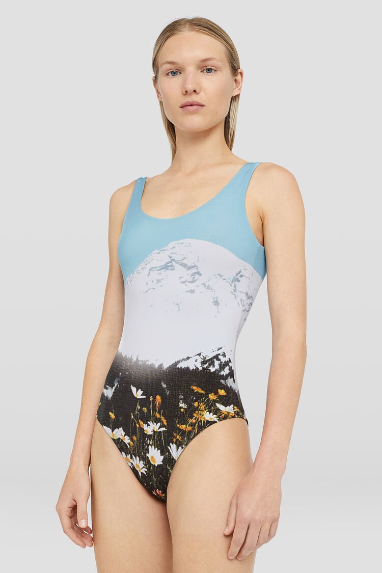 Swimsuit - 5