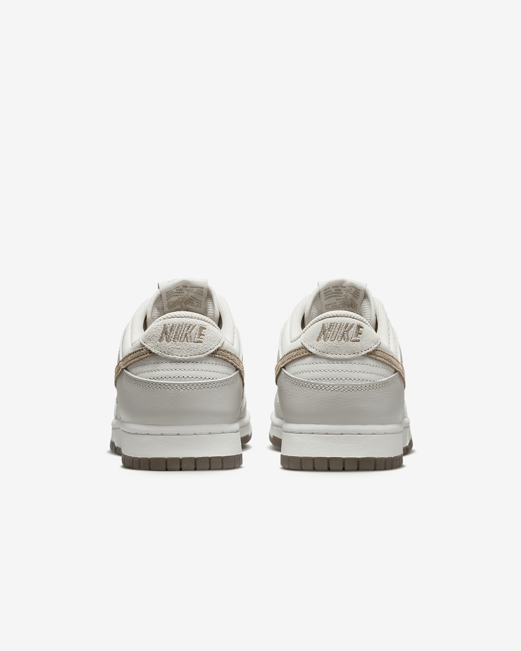Nike Men's Dunk Low Retro SE Shoes - 7