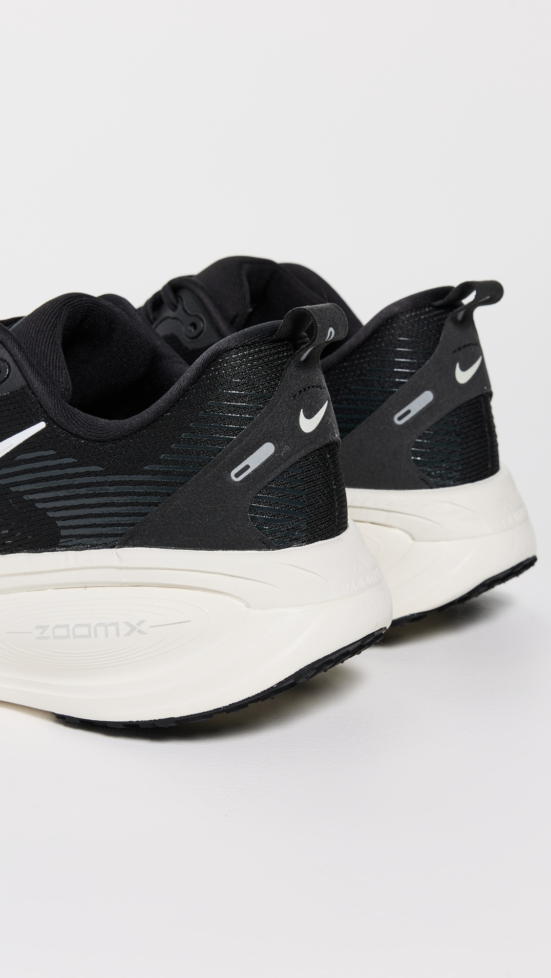 Vomero 18 Sneakers - 2