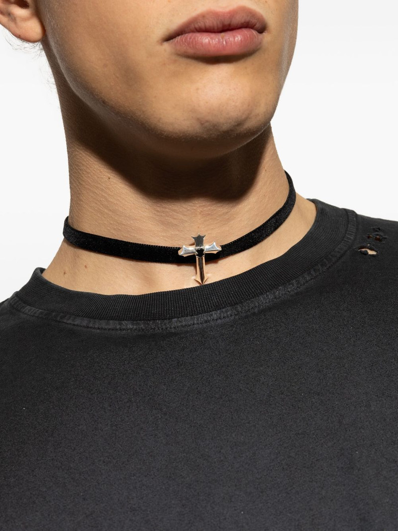 MISBHV cross pendant choker outlook
