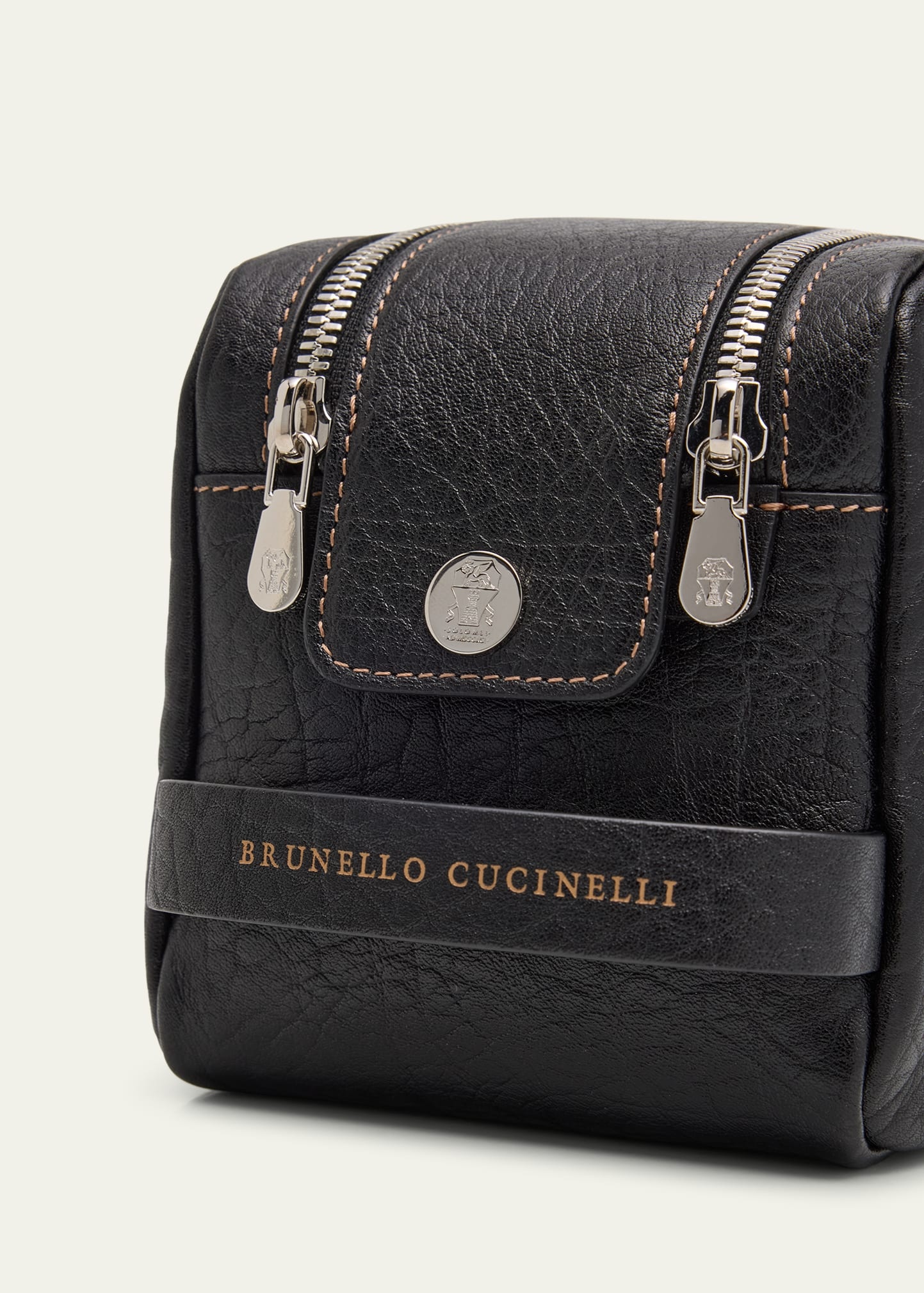 Men's Grained Leather Toiletry Bag - 4